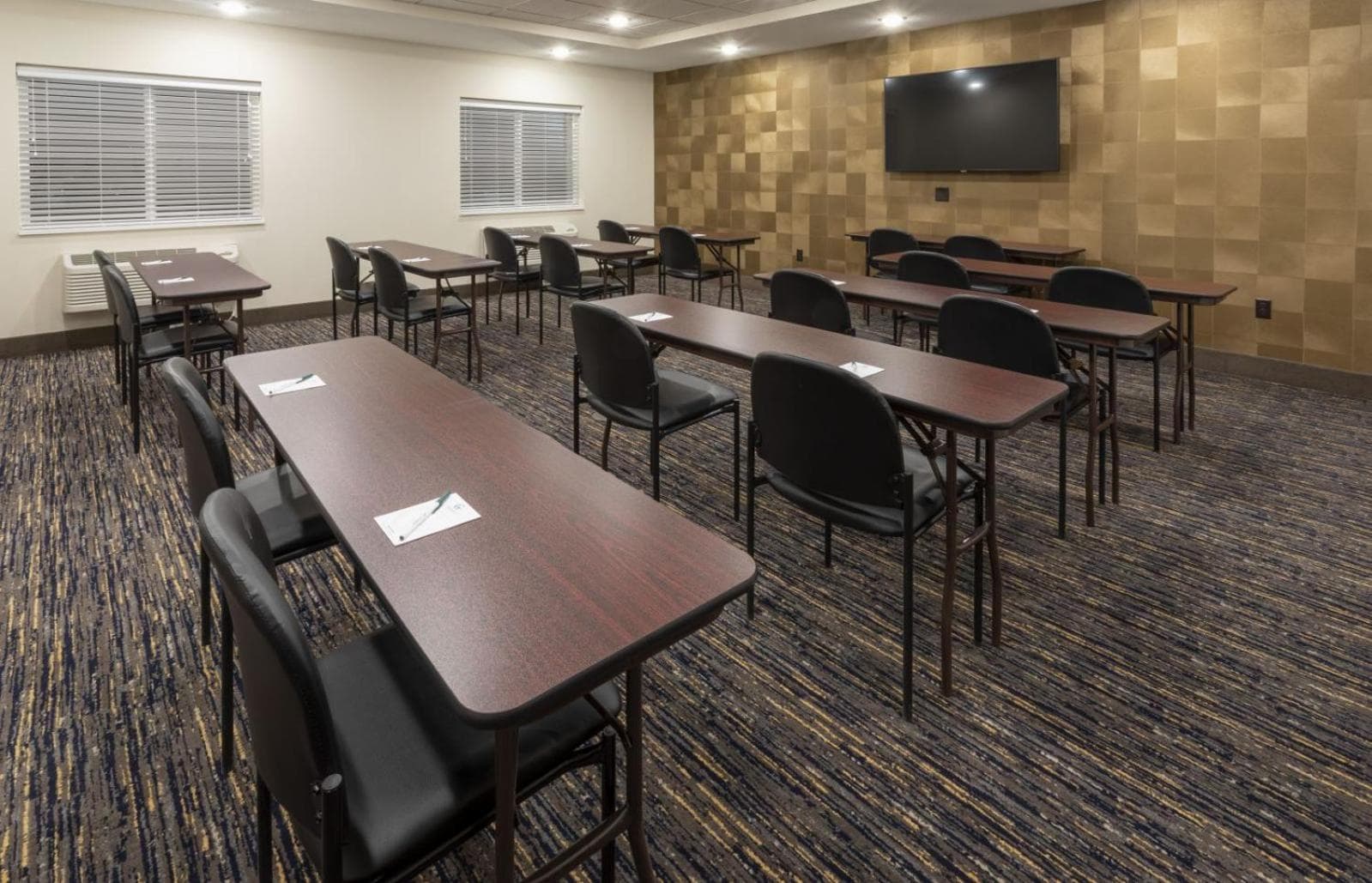 Grandstay Hotel Milbank interior in Milbank, SD — gallery photo 2
