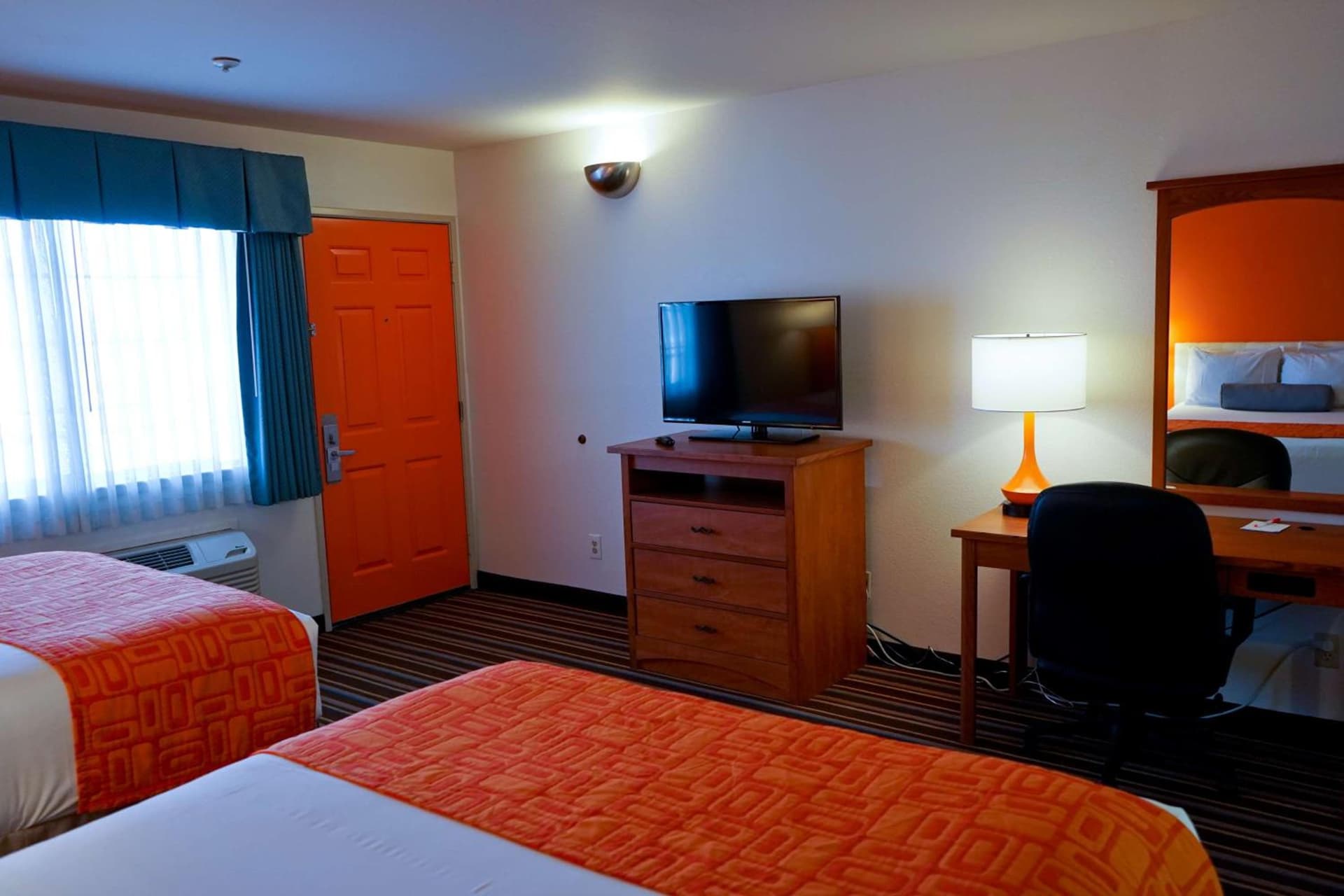 Howard Johnson by Wyndham Salinas gallery photo in Salinas, CA — image 33