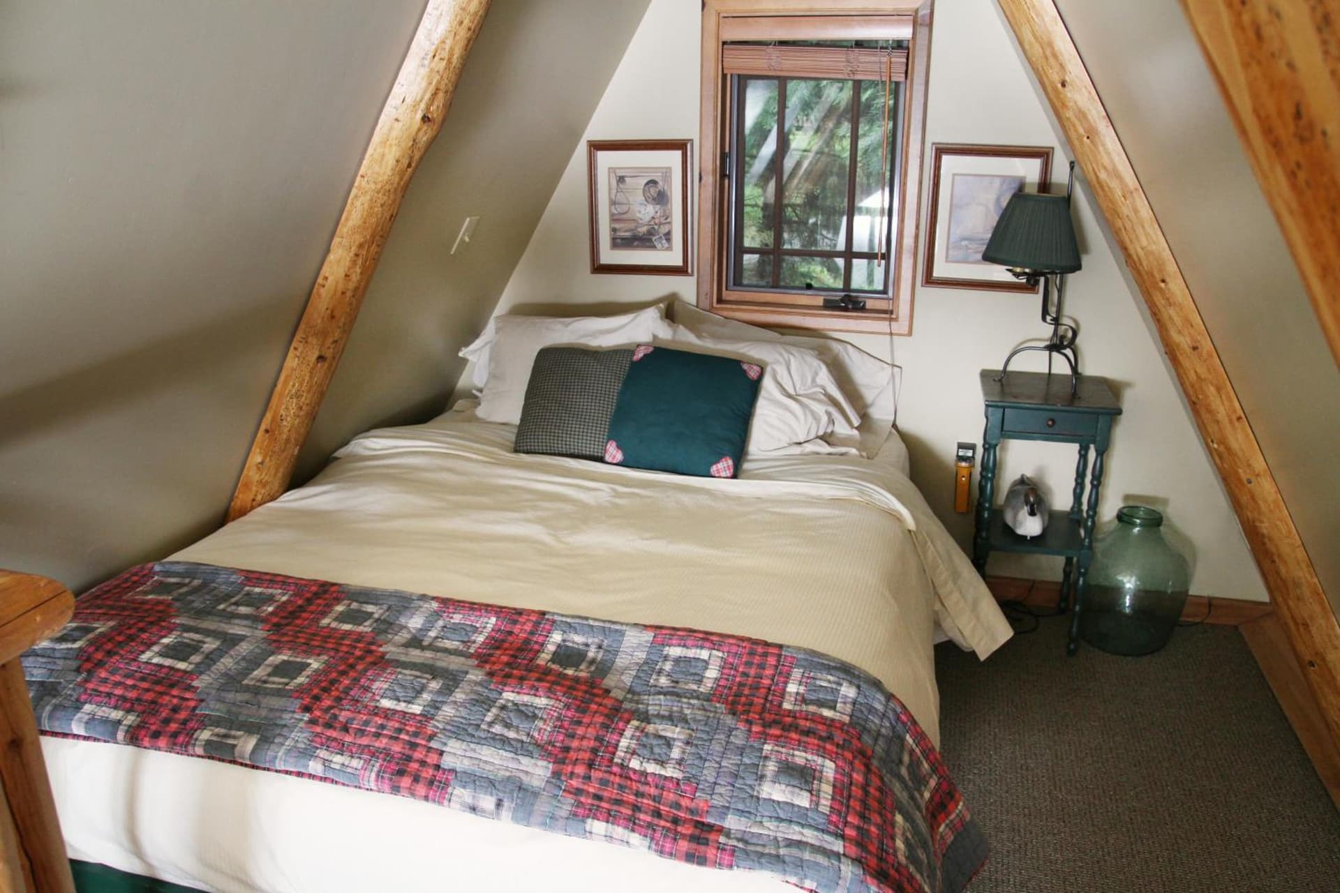 Weasku Inn gallery photo in Grants Pass, OR — image 53