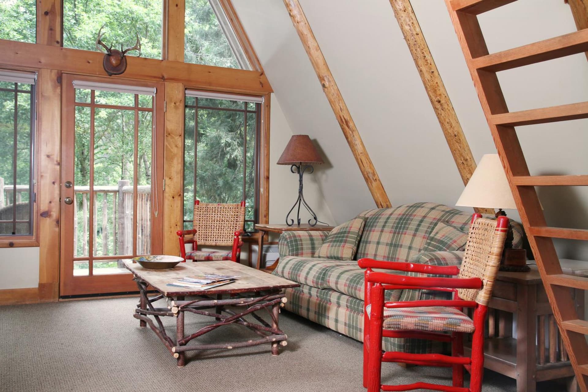 Weasku Inn gallery photo in Grants Pass, OR — image 162