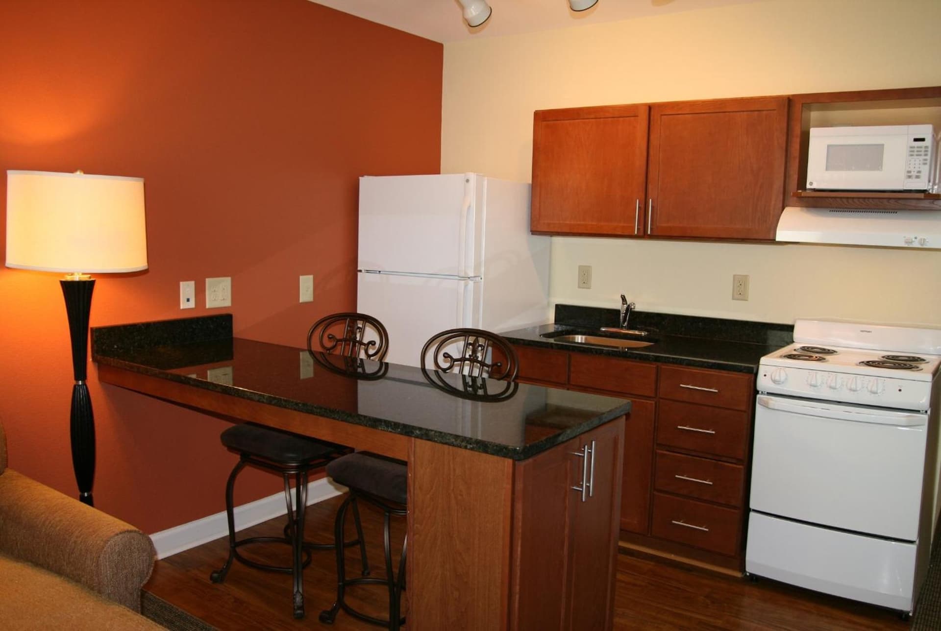 Affordable Suites - Fayetteville/Fort Bragg gallery photo in Fayetteville, NC — image 7