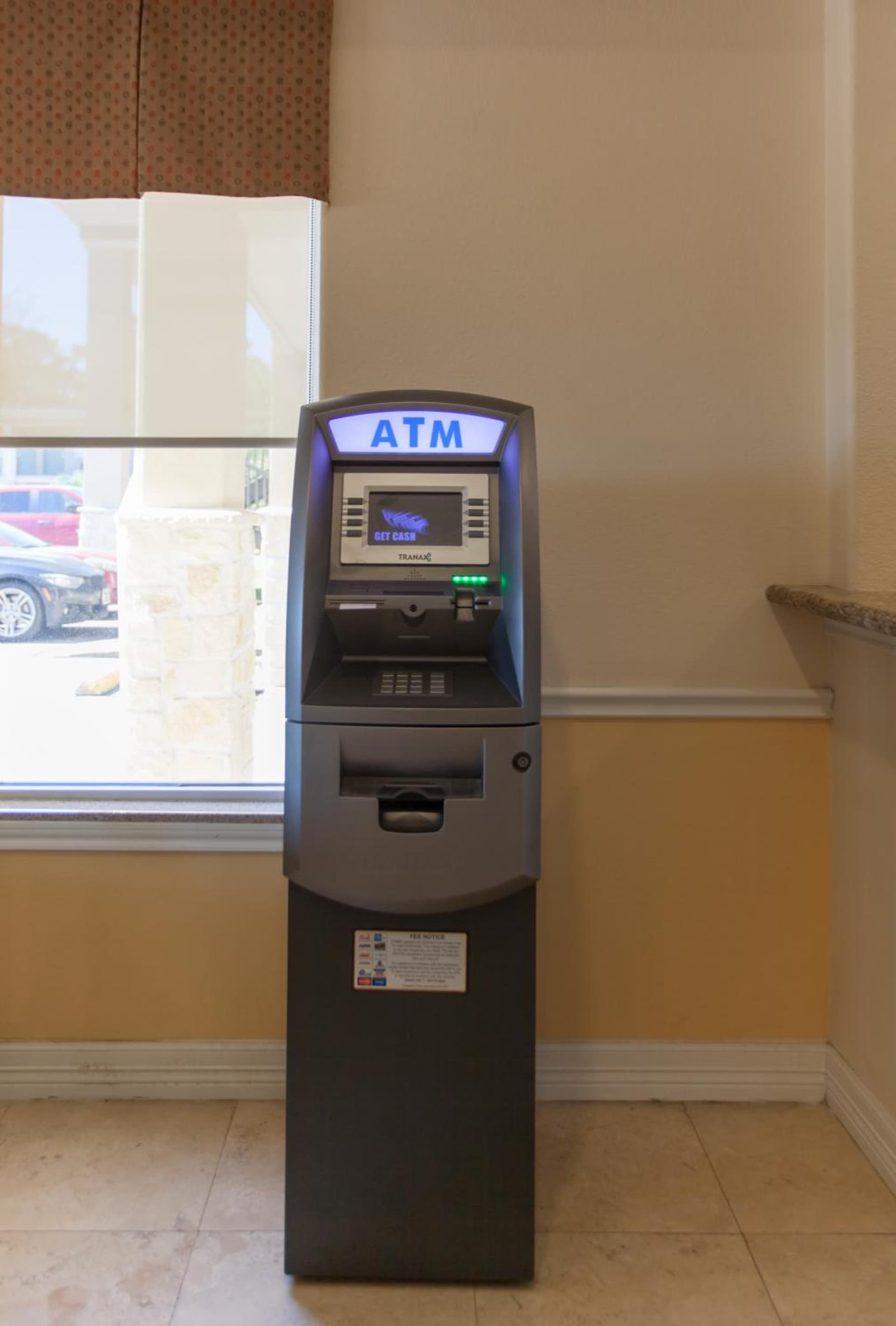 Days Inn by Wyndham Shenandoah gallery photo in The Woodlands, TX — image 13