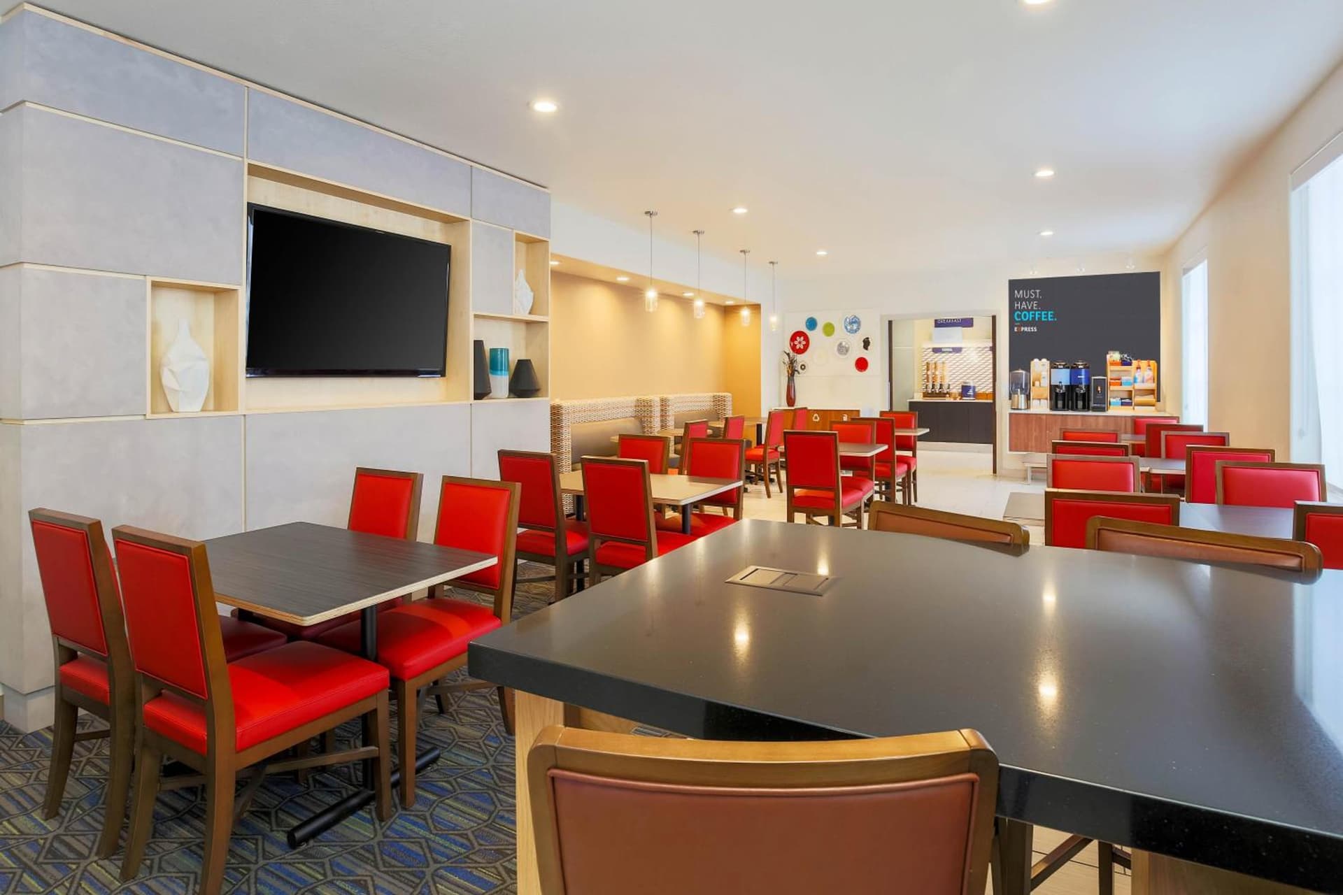 Holiday Inn Express Lancaster by IHG gallery photo in Lancaster, CA — image 14