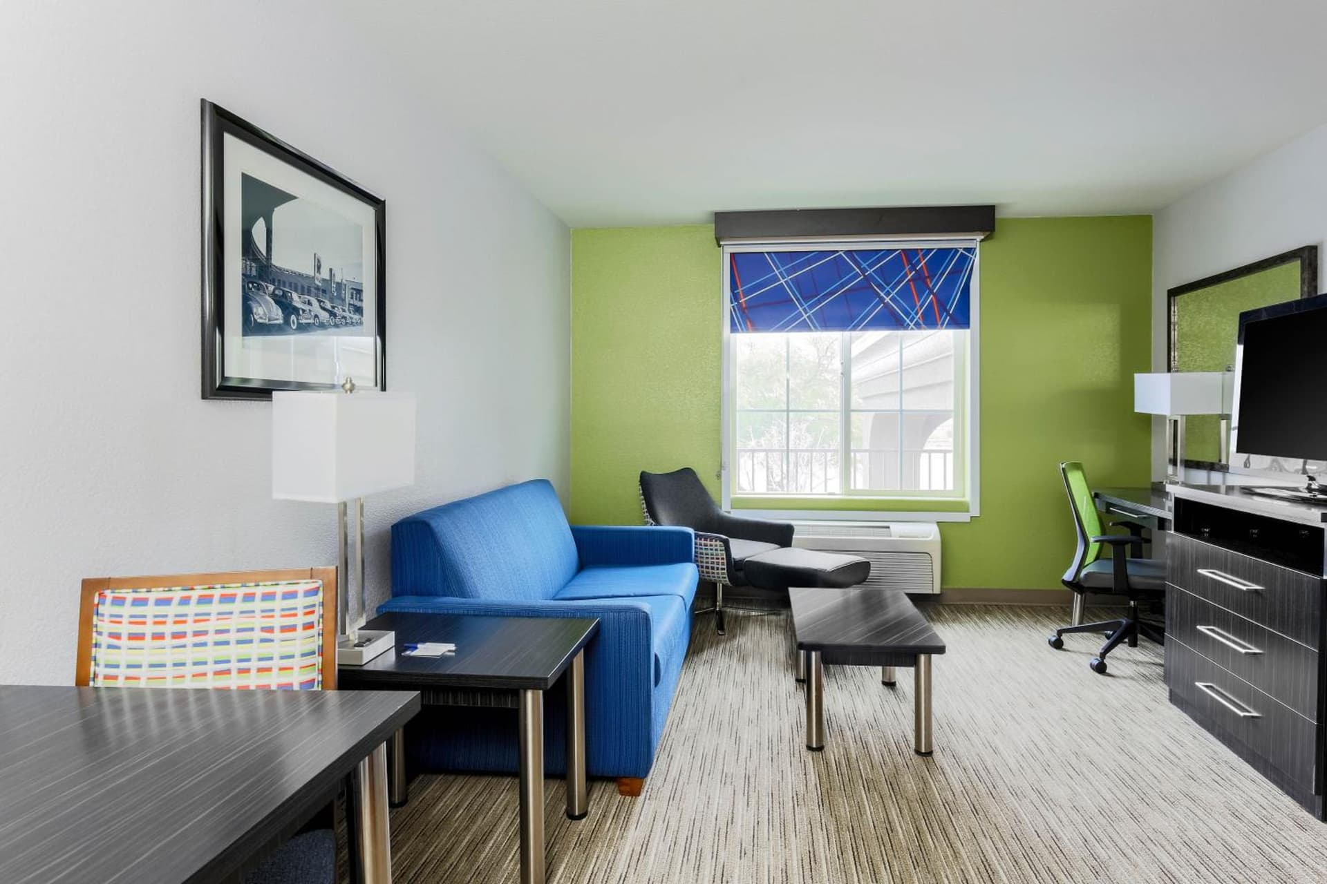 Holiday Inn Express Lancaster by IHG gallery photo in Lancaster, CA — image 18