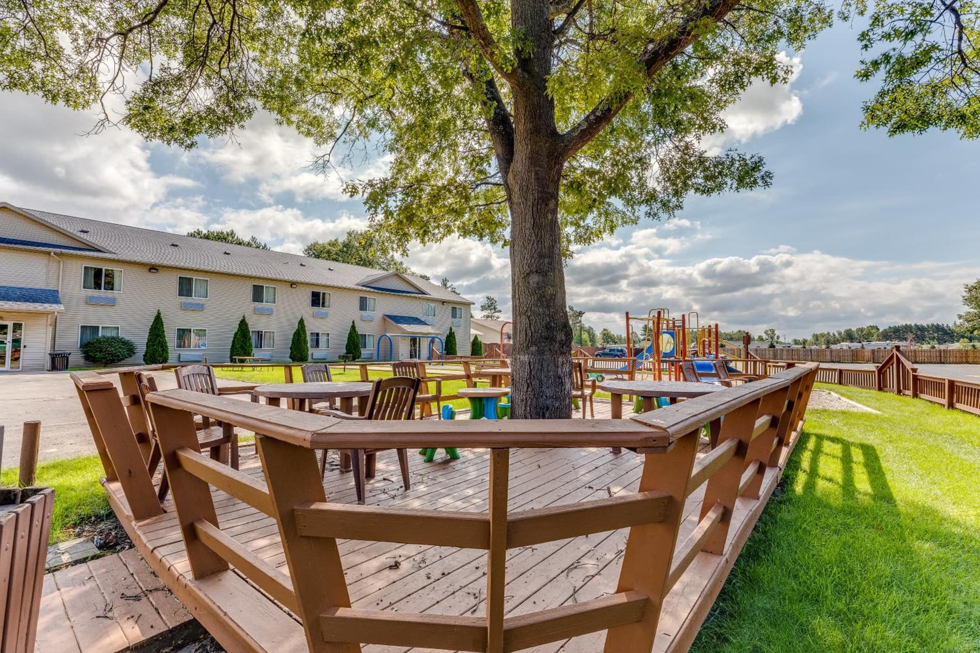 Best Western Lakewinds gallery photo in Ludington, MI — image 43
