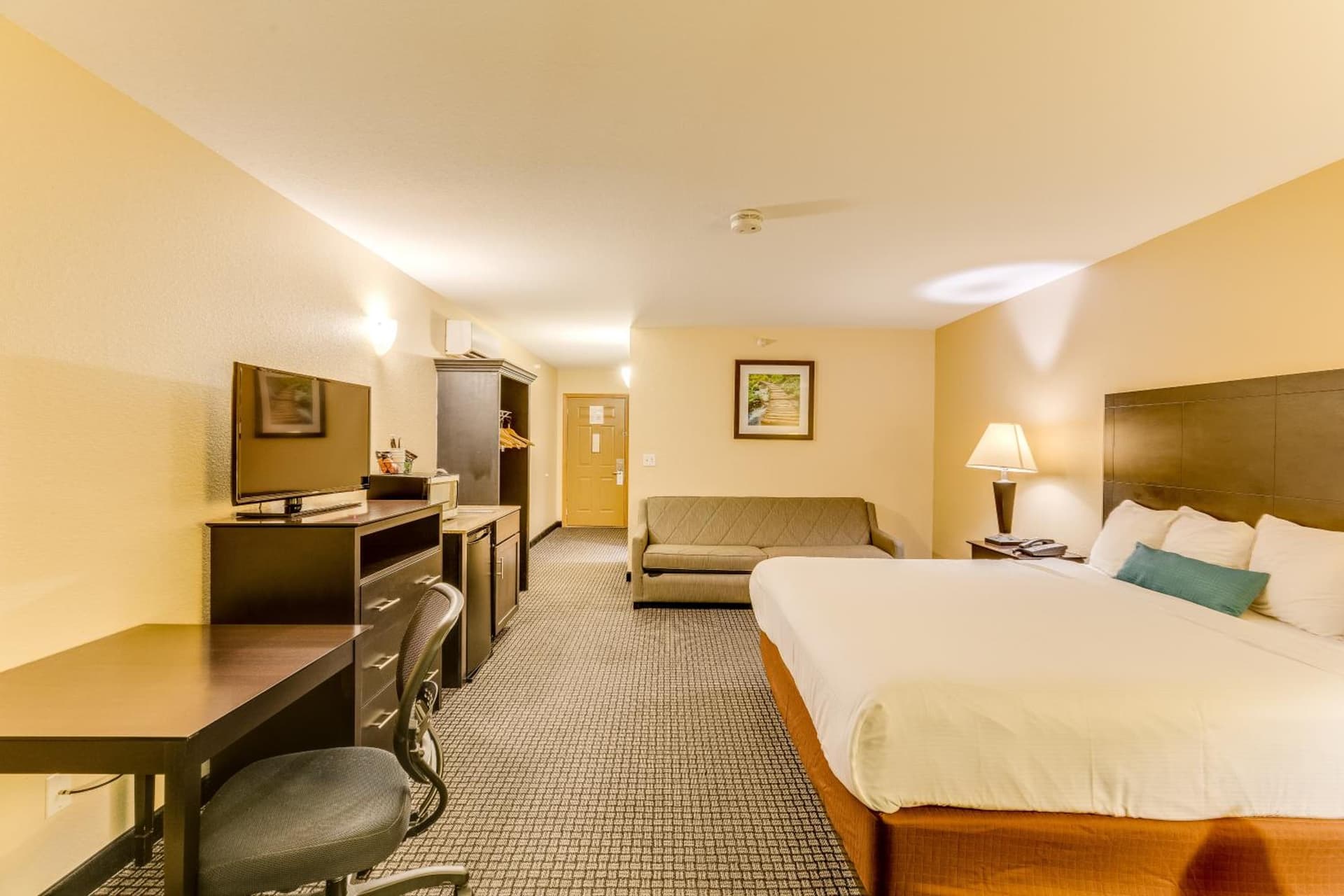 Best Western Lakewinds gallery photo in Ludington, MI — image 11