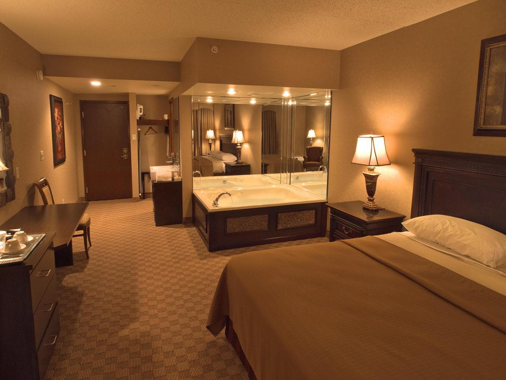 Salvatores Grand Hotel gallery photo in Williamsville, NY — image 39
