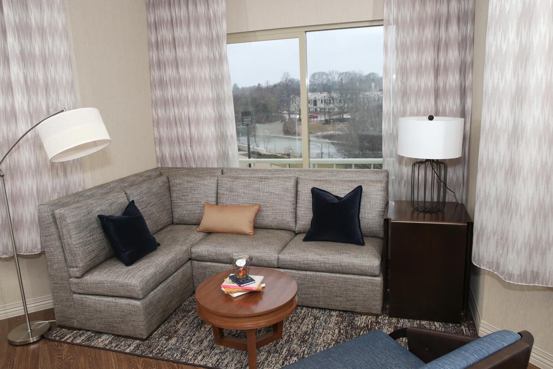 Hotel Indigo Naperville Riverwalk by IHG gallery photo in Naperville, IL — image 23