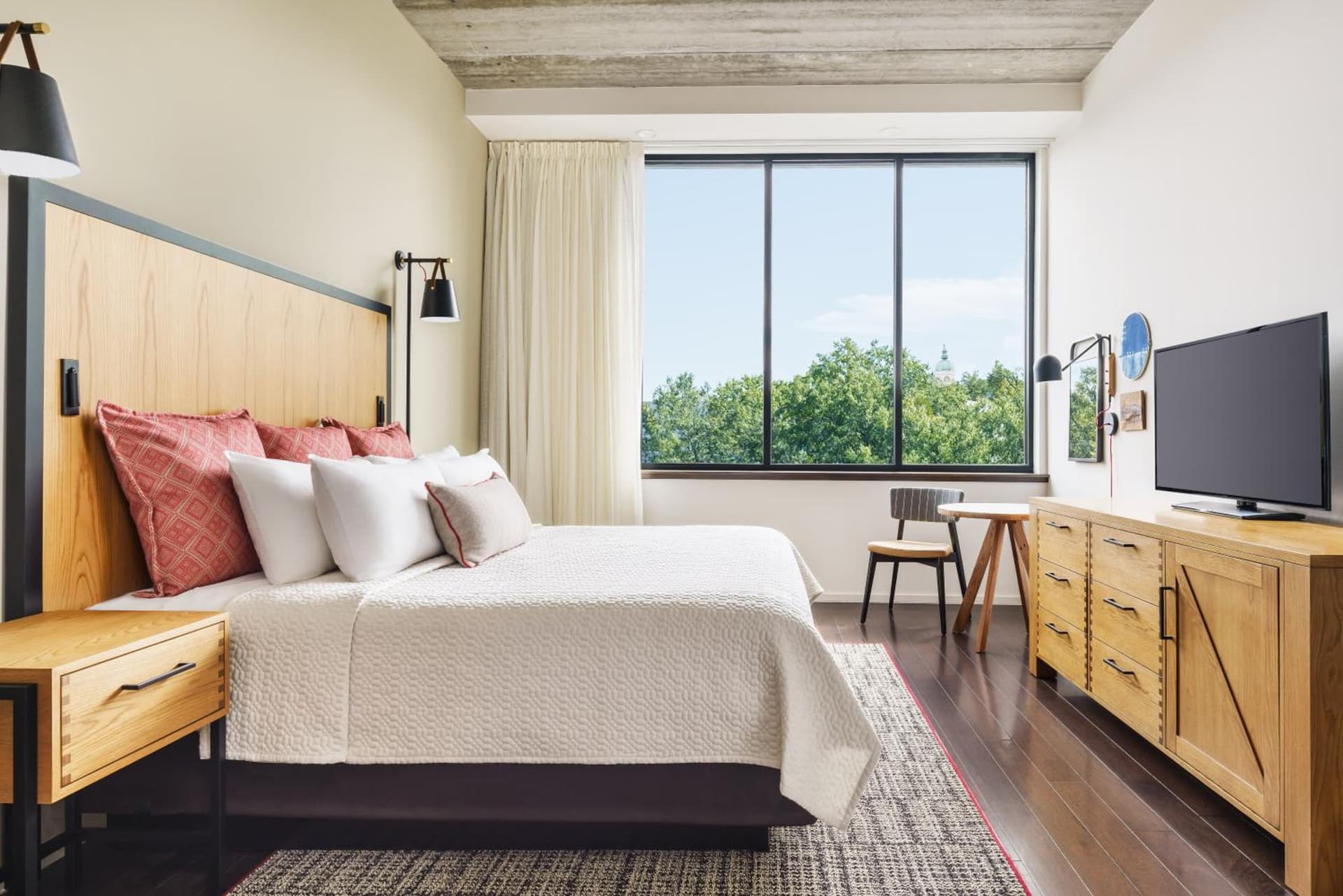 Hotel Indigo Athens - University Area by IHG gallery photo in Athens, GA — image 48