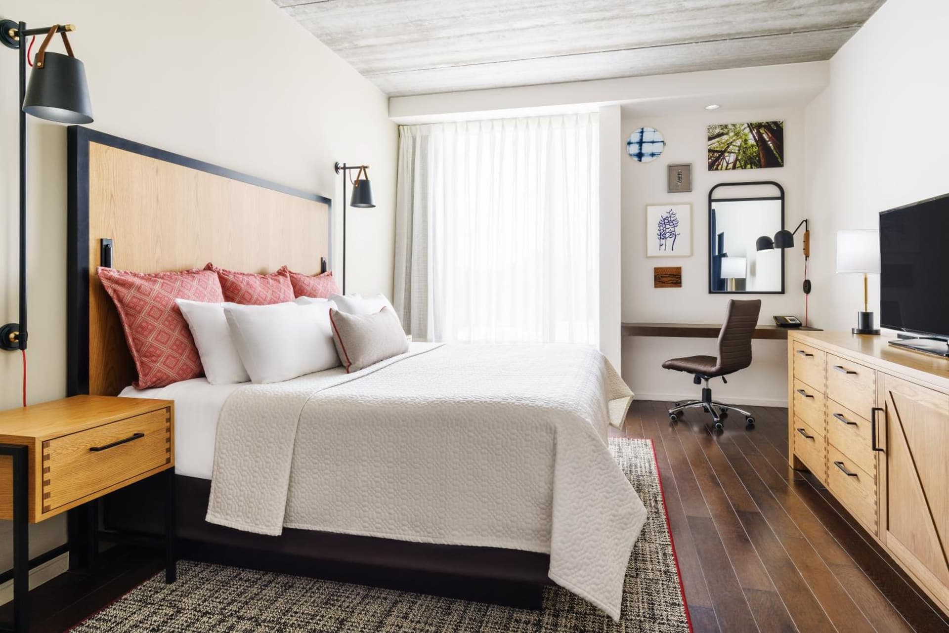 Hotel Indigo Athens - University Area by IHG gallery photo in Athens, GA — image 55
