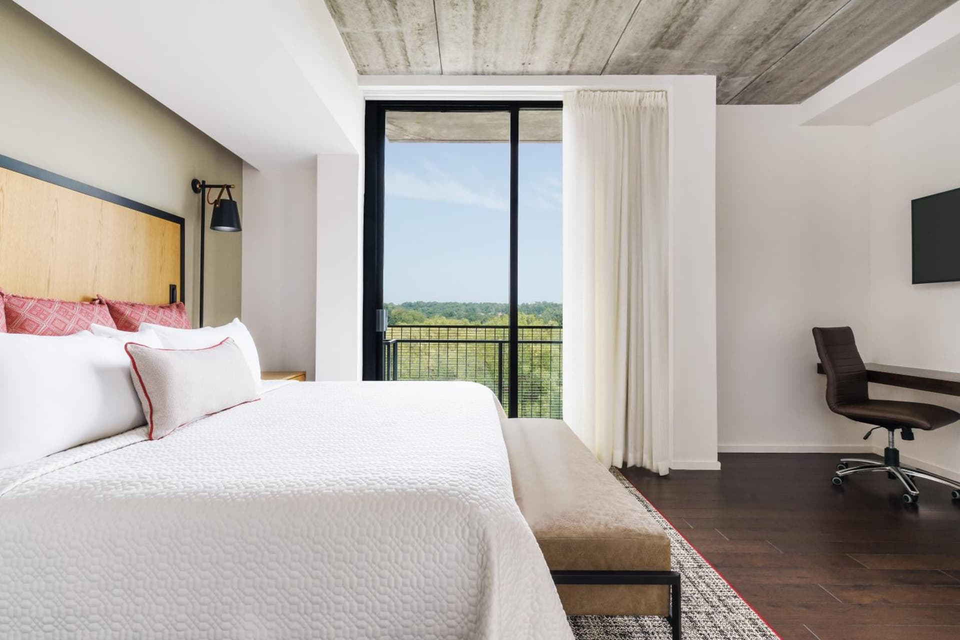 Hotel Indigo Athens - University Area by IHG gallery photo in Athens, GA — image 29