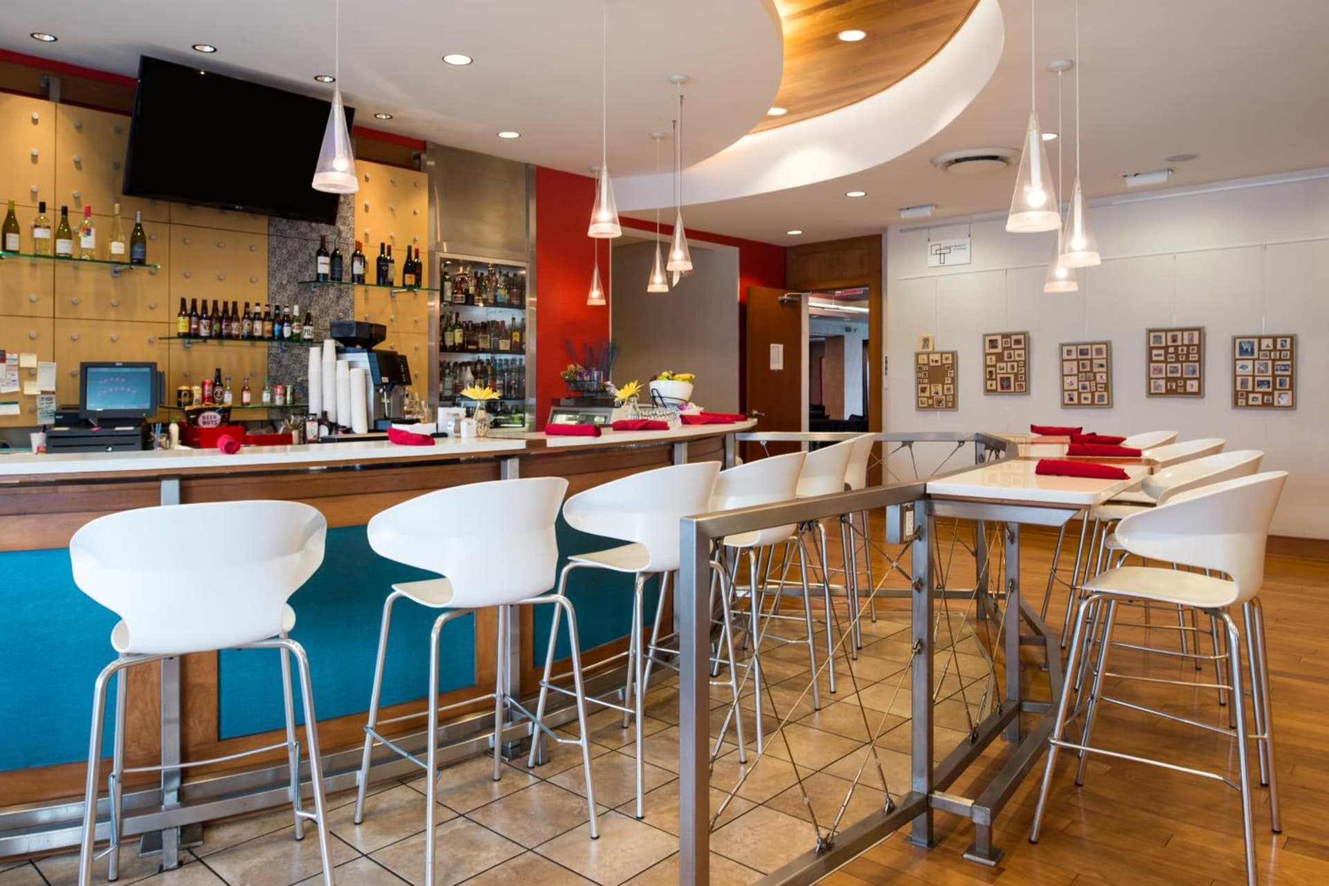 Hotel Indigo Columbus Architectural Center by IHG gallery photo in Columbus, IN — image 39