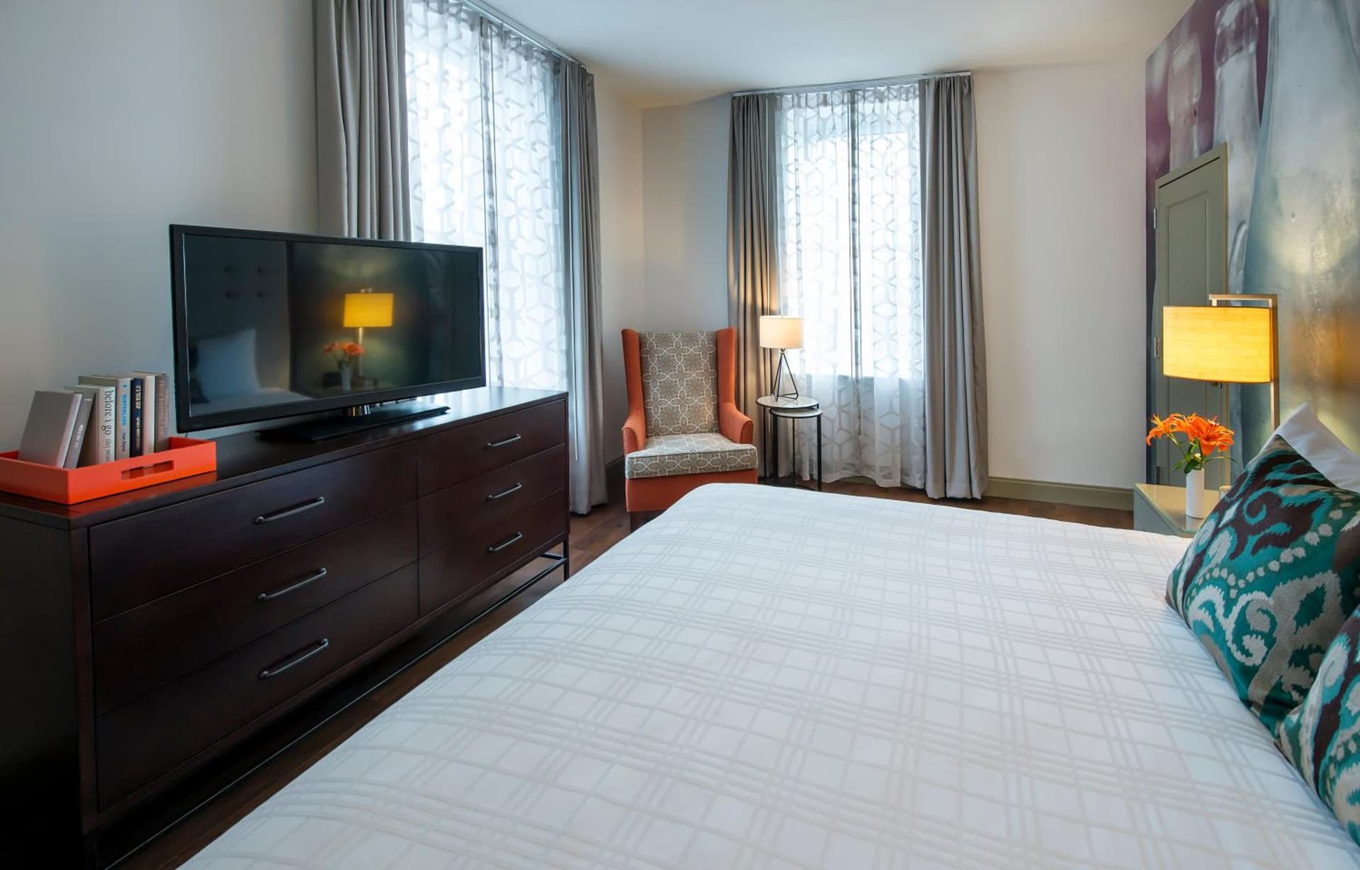 Hotel Indigo Savannah Historic District by IHG interior in Savannah, GA — gallery photo 2