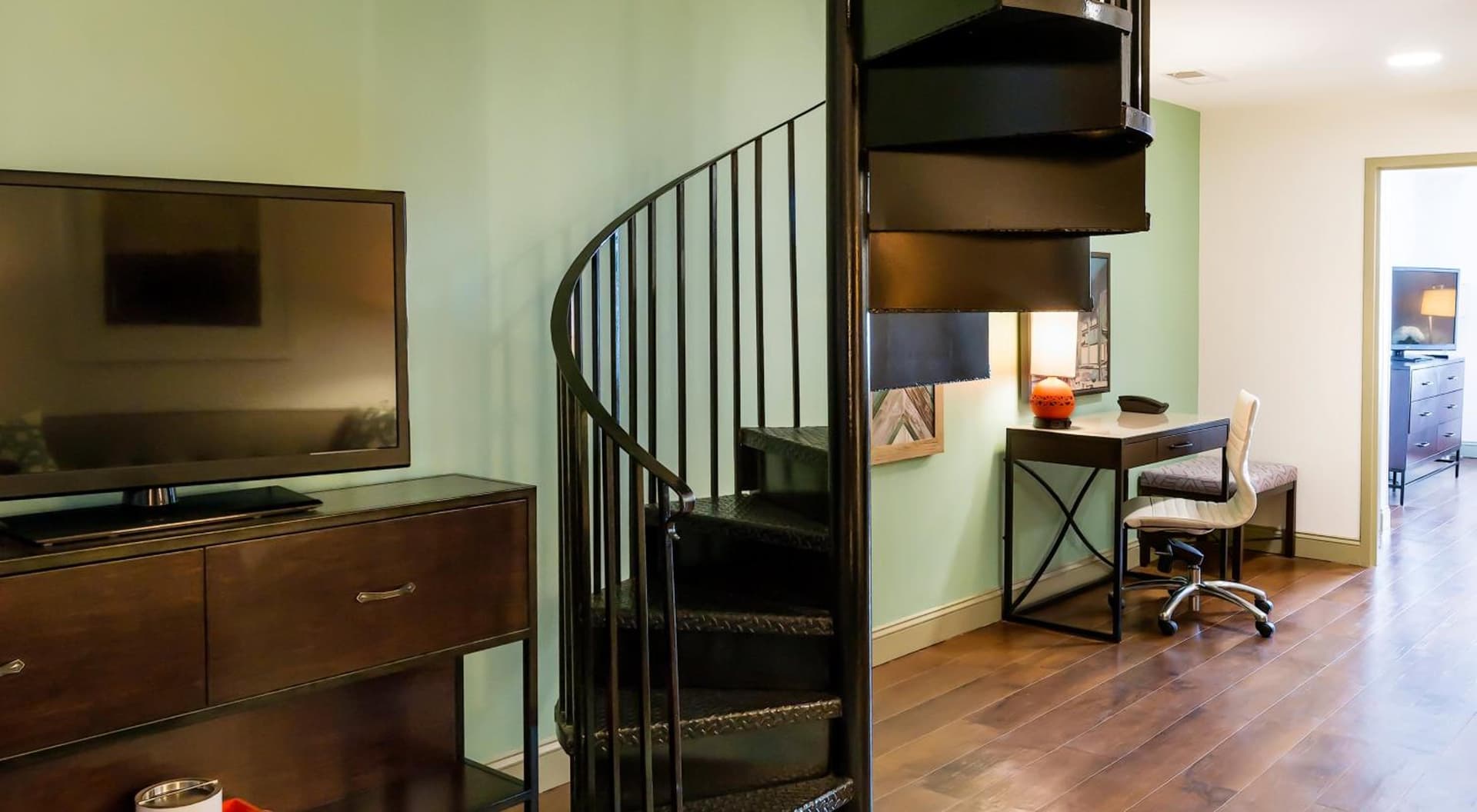 Hotel Indigo Savannah Historic District by IHG gallery photo in Savannah, GA — image 20