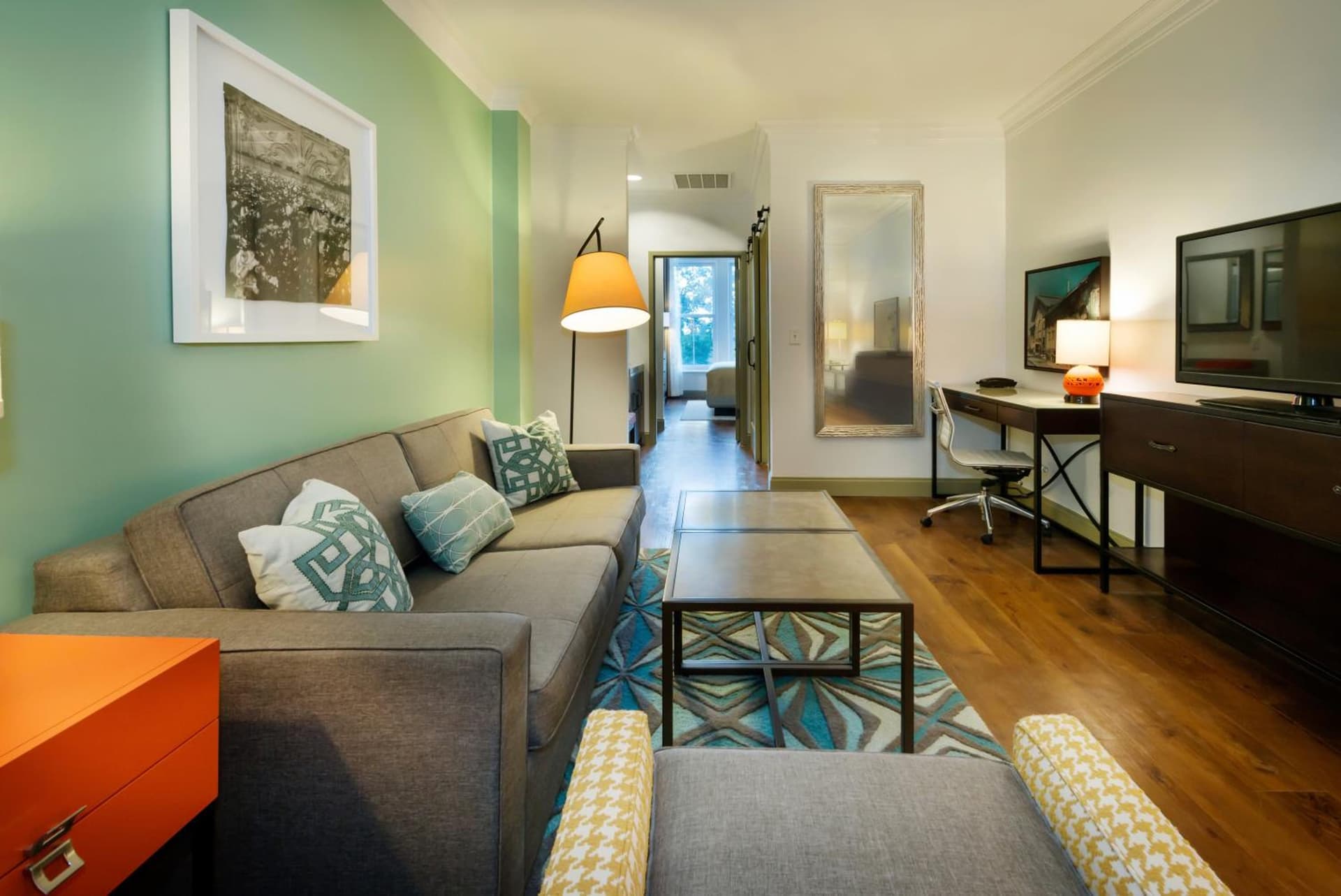 Hotel Indigo Savannah Historic District by IHG gallery photo in Savannah, GA — image 17