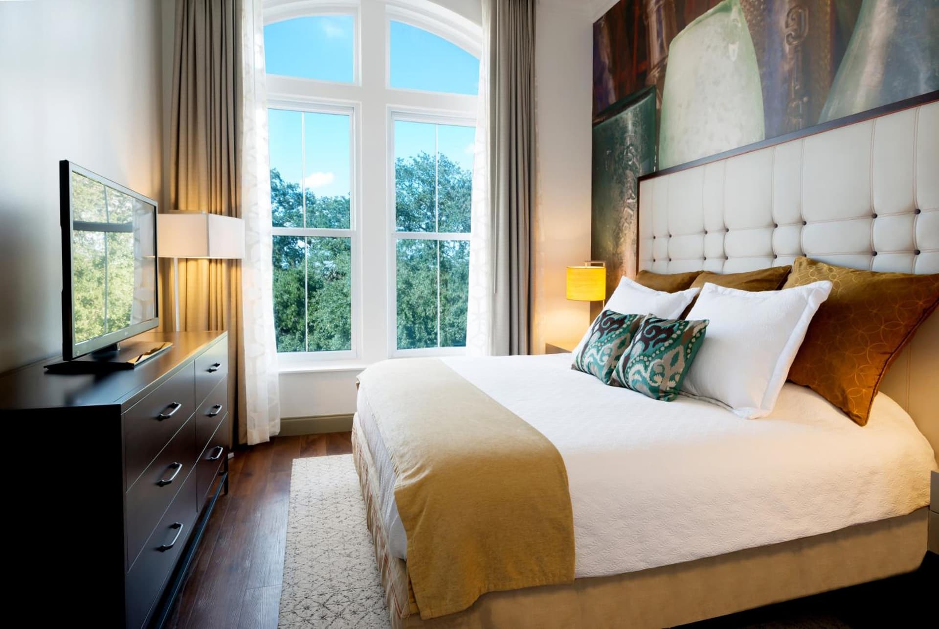 Hotel Indigo Savannah Historic District by IHG gallery photo in Savannah, GA — image 49