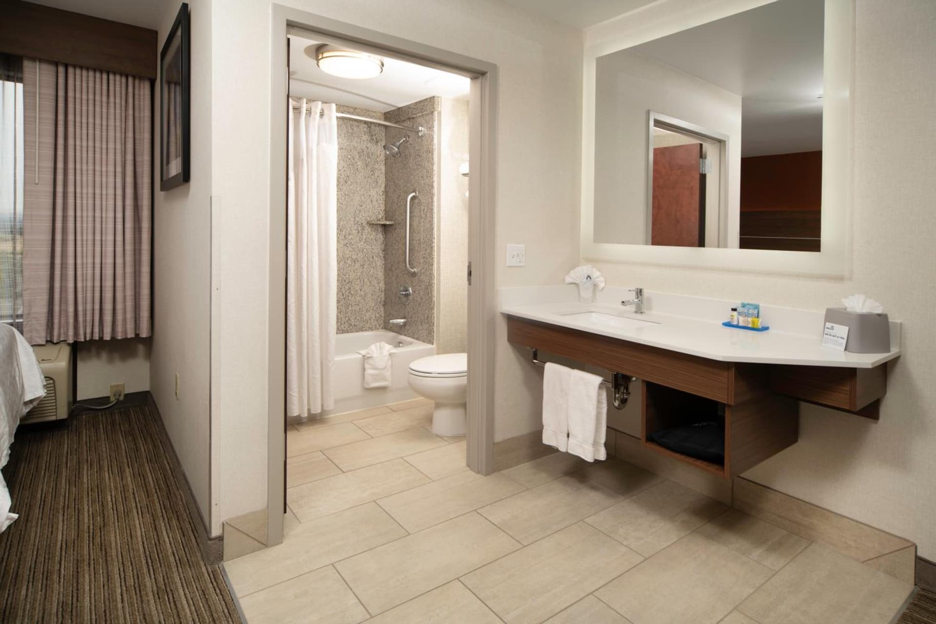 Holiday Inn Express Hotel & Suites Pasco-TriCities by IHG gallery photo in Pasco, WA — image 7
