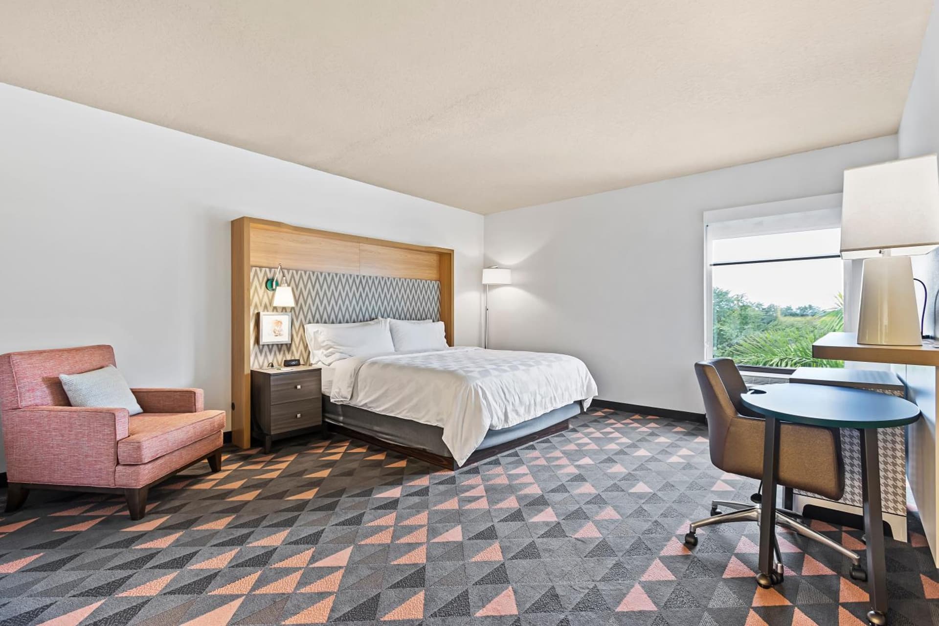 Holiday Inn - St. Petersburg West by IHG gallery photo in St Petersburg, FL — image 40