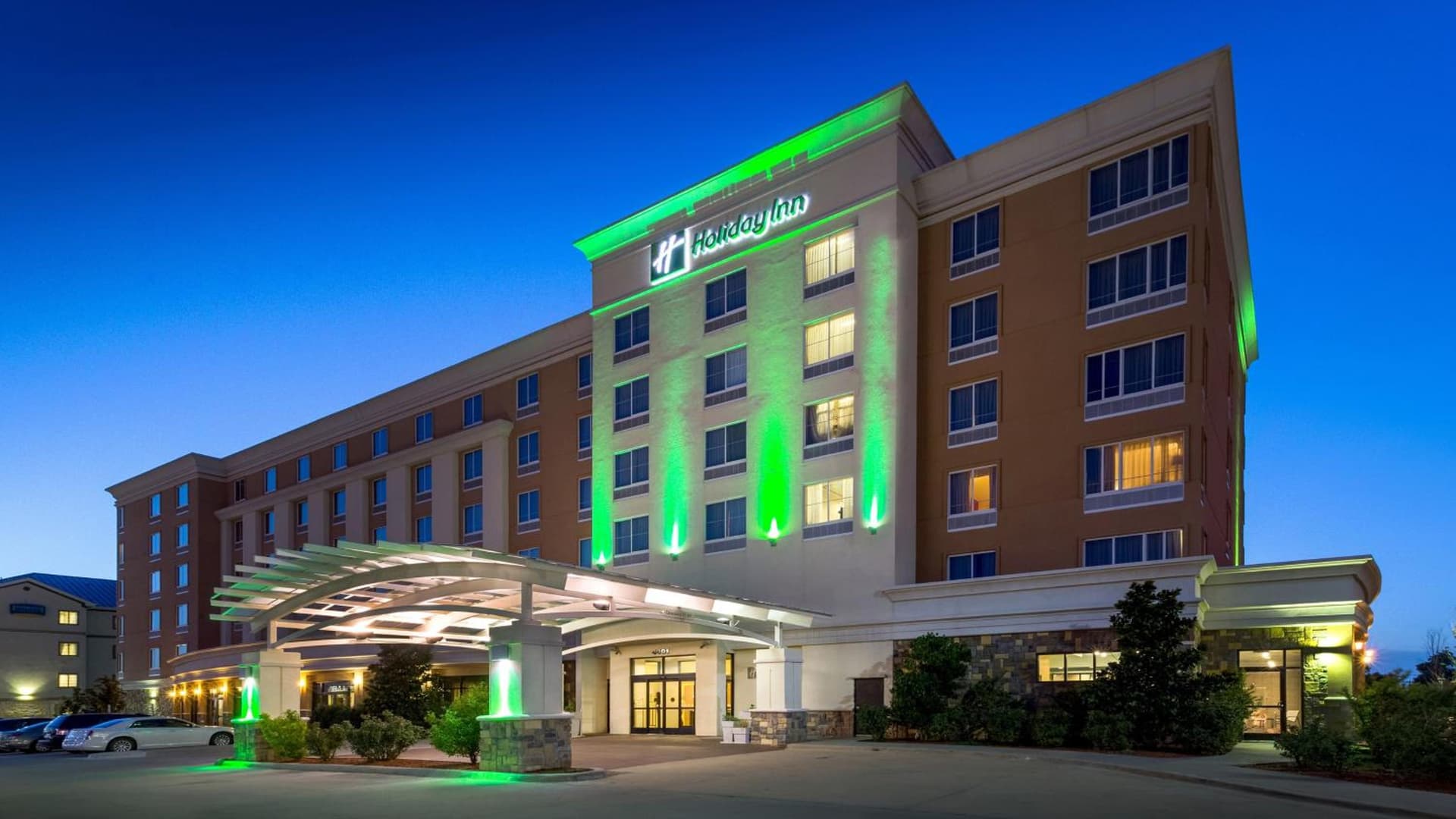 Holiday Inn Oklahoma City Airport by IHG featured exterior or lobby in Oklahoma City, OK — similar hotel
