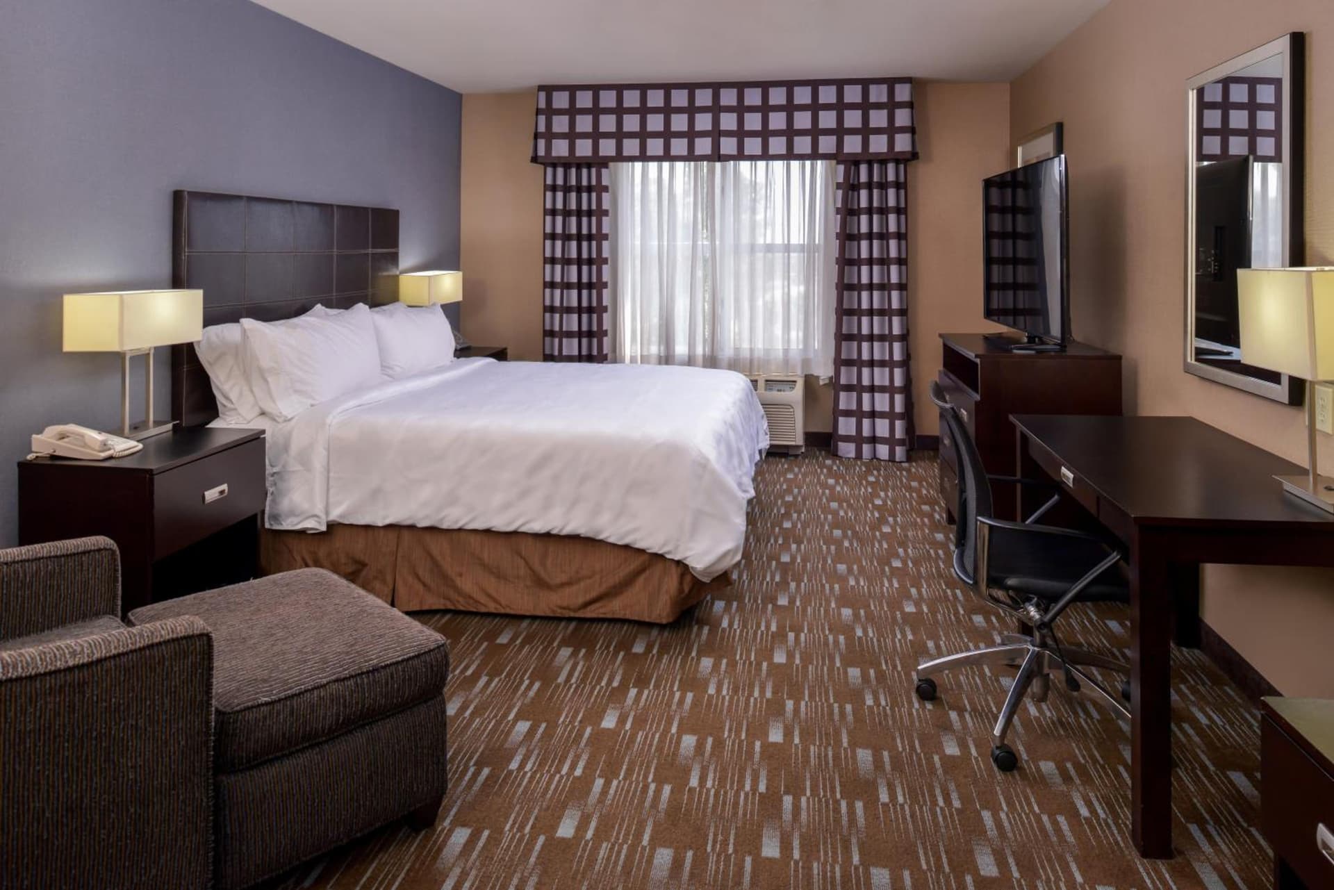 Holiday Inn Ontario Airport - California by IHG gallery photo in Ontario, CA — image 11