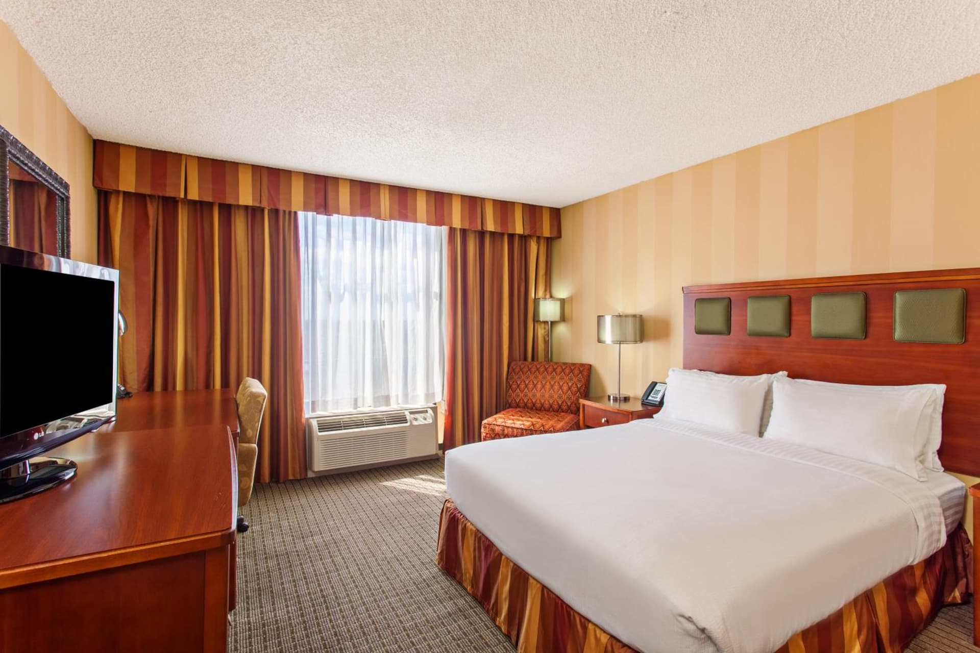 Holiday Inn Sacramento Downtown-Arena by IHG gallery photo in Sacramento, CA — image 11