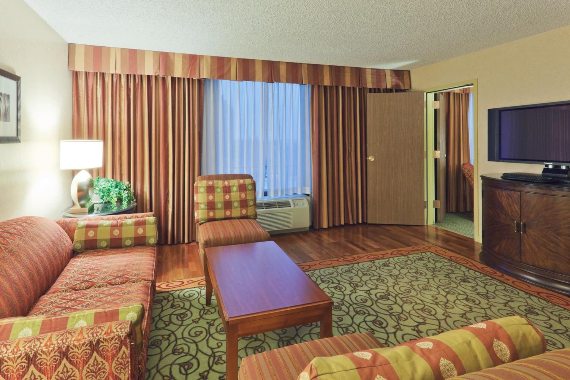 Holiday Inn Sacramento Downtown-Arena by IHG gallery photo in Sacramento, CA — image 12