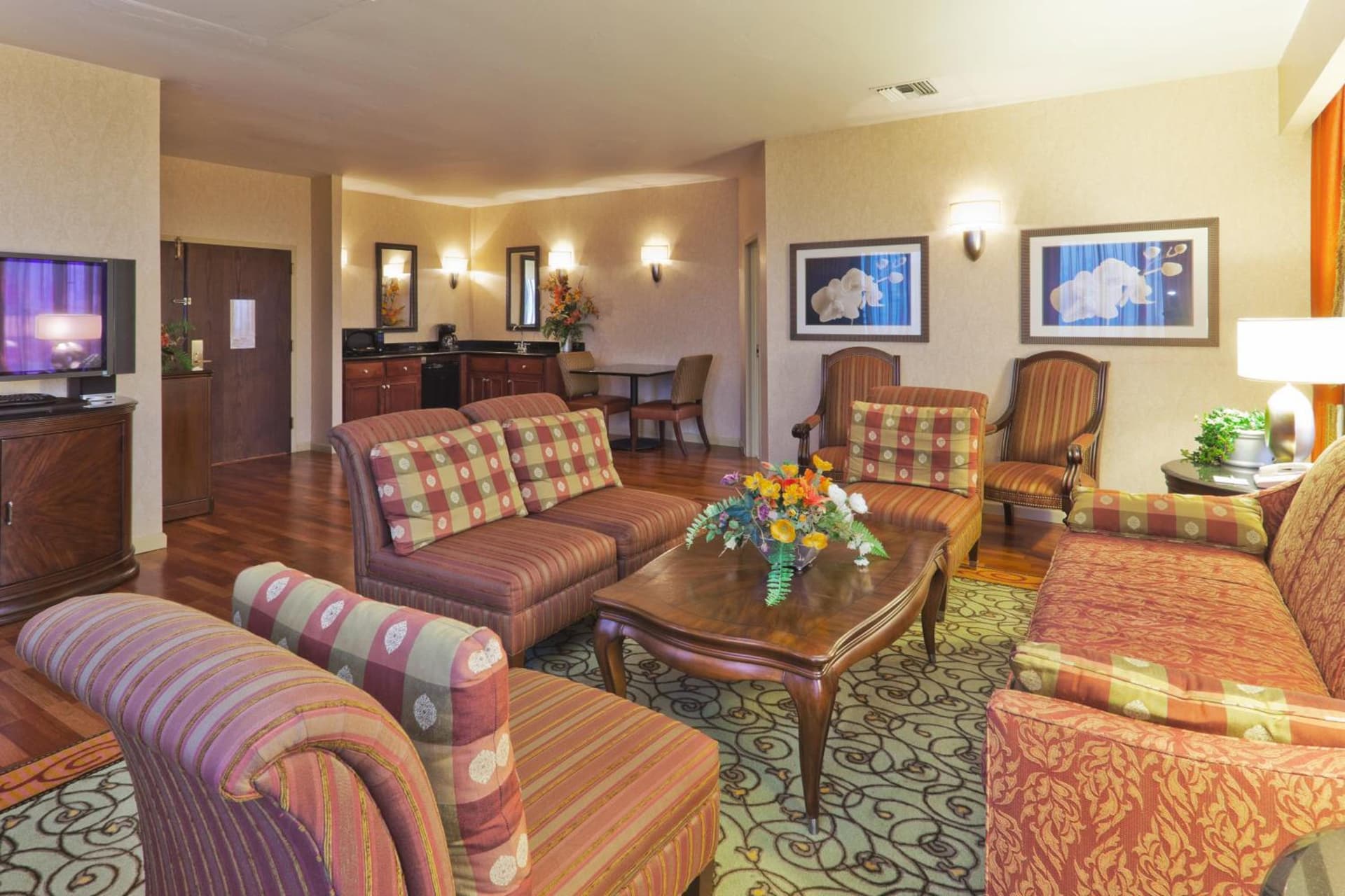 Holiday Inn Sacramento Downtown-Arena by IHG gallery photo in Sacramento, CA — image 26
