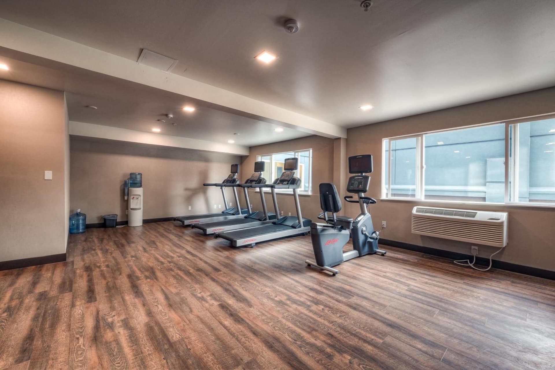 Holiday Inn Tacoma Mall by IHG gallery photo in Tacoma, WA — image 33