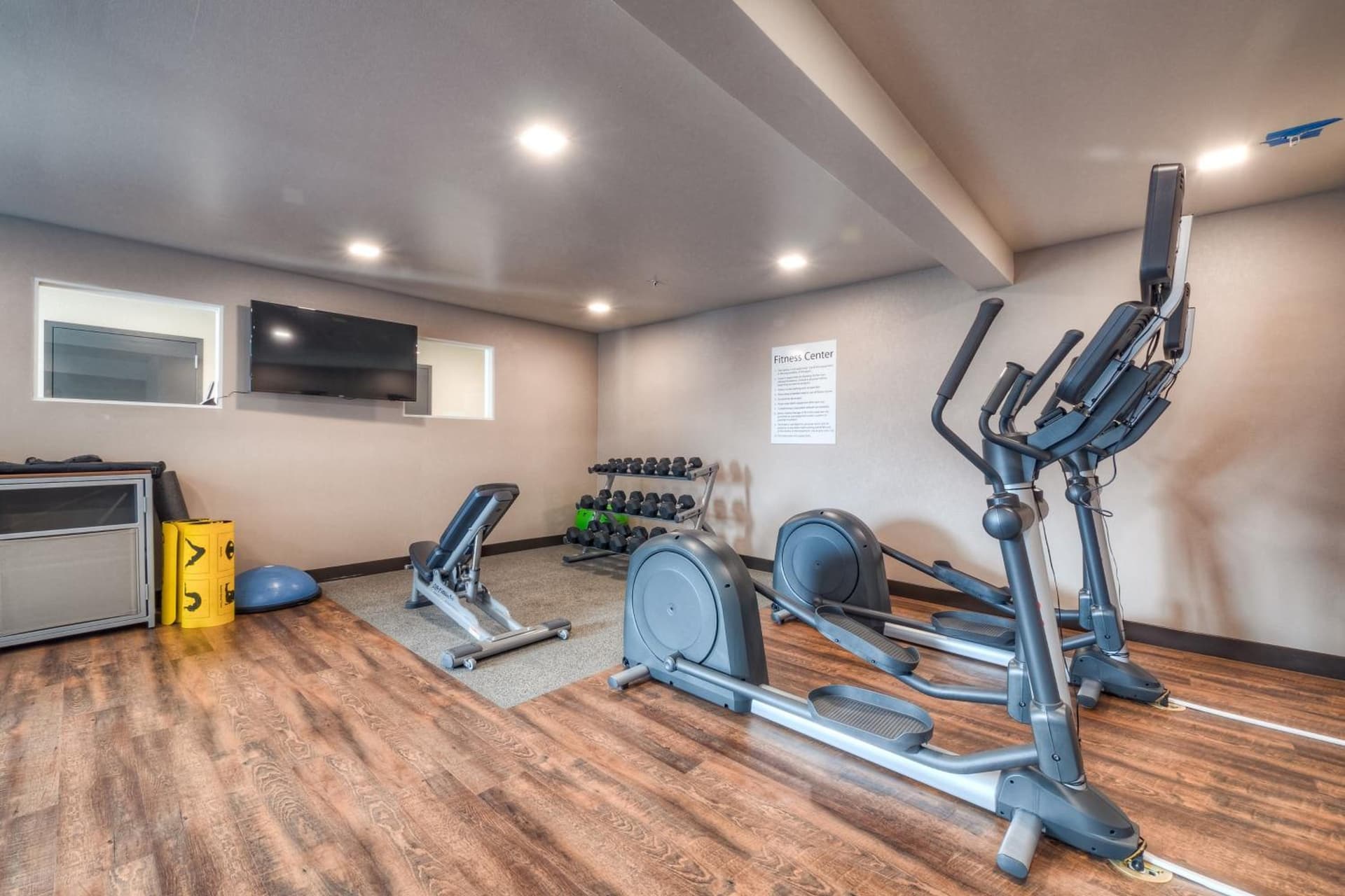 Holiday Inn Tacoma Mall by IHG gallery photo in Tacoma, WA — image 32