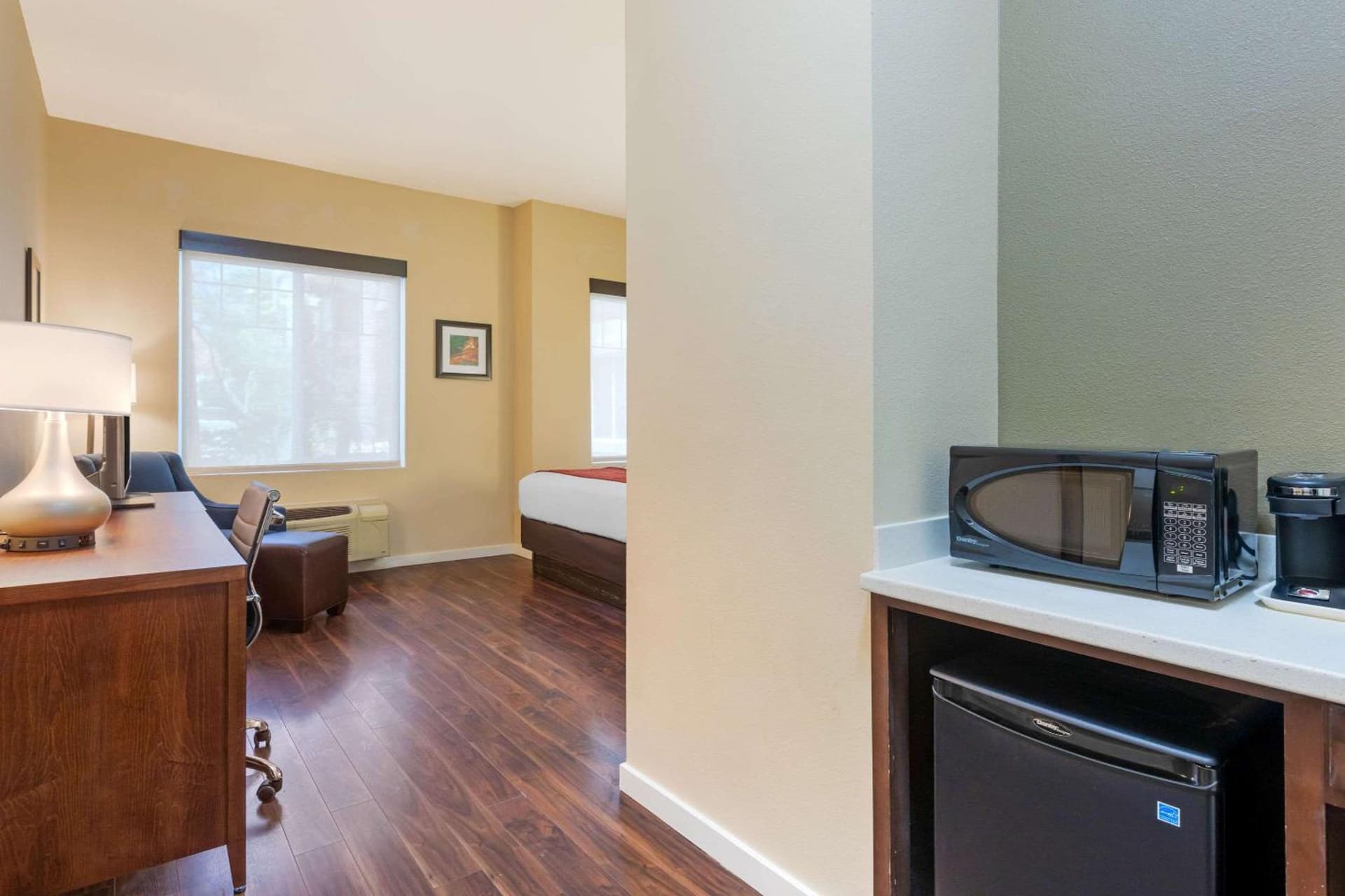 Comfort Inn & Suites Near Ontario Airport gallery photo in Ontario, CA — image 40
