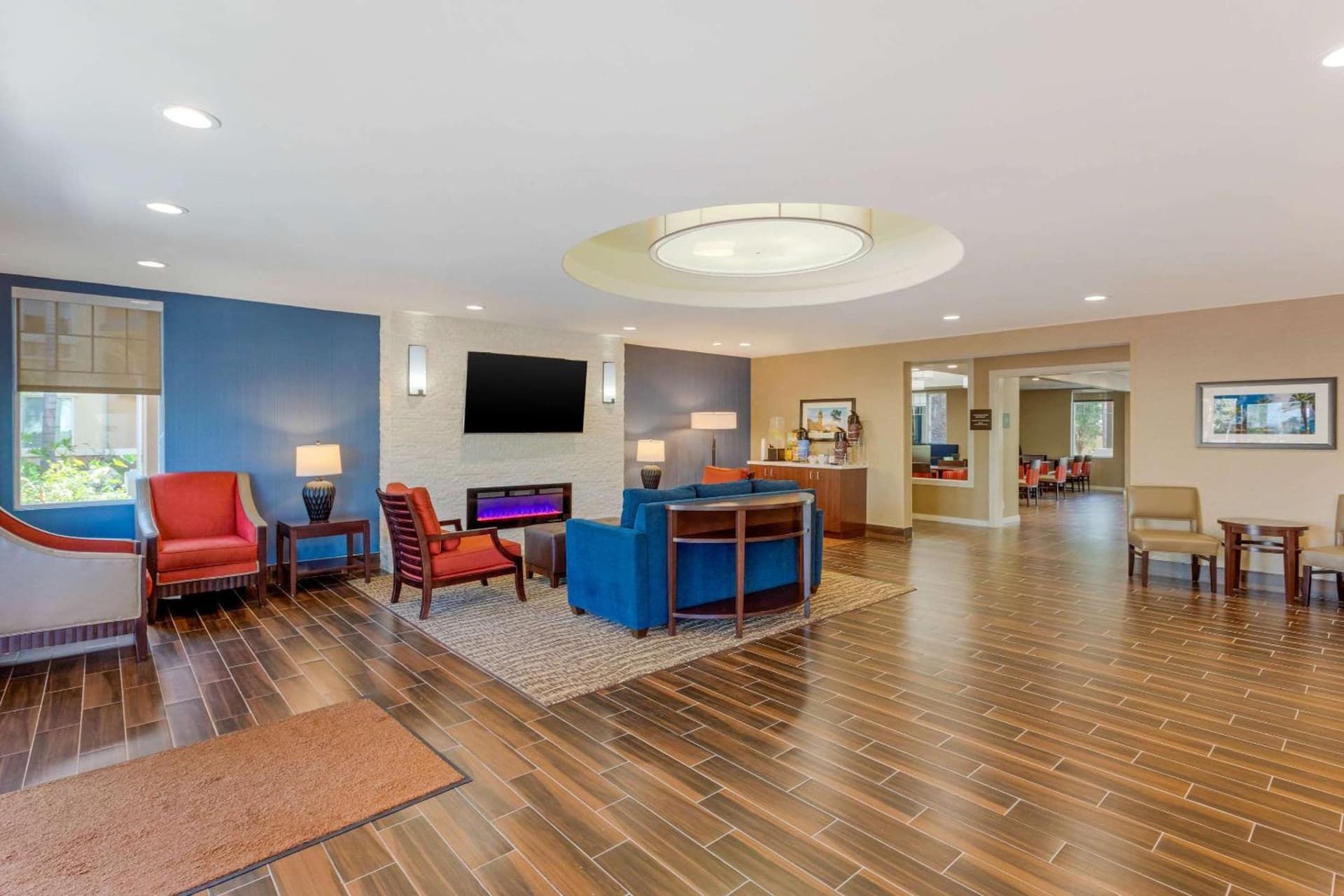 Comfort Inn & Suites Near Ontario Airport gallery photo in Ontario, CA — image 11