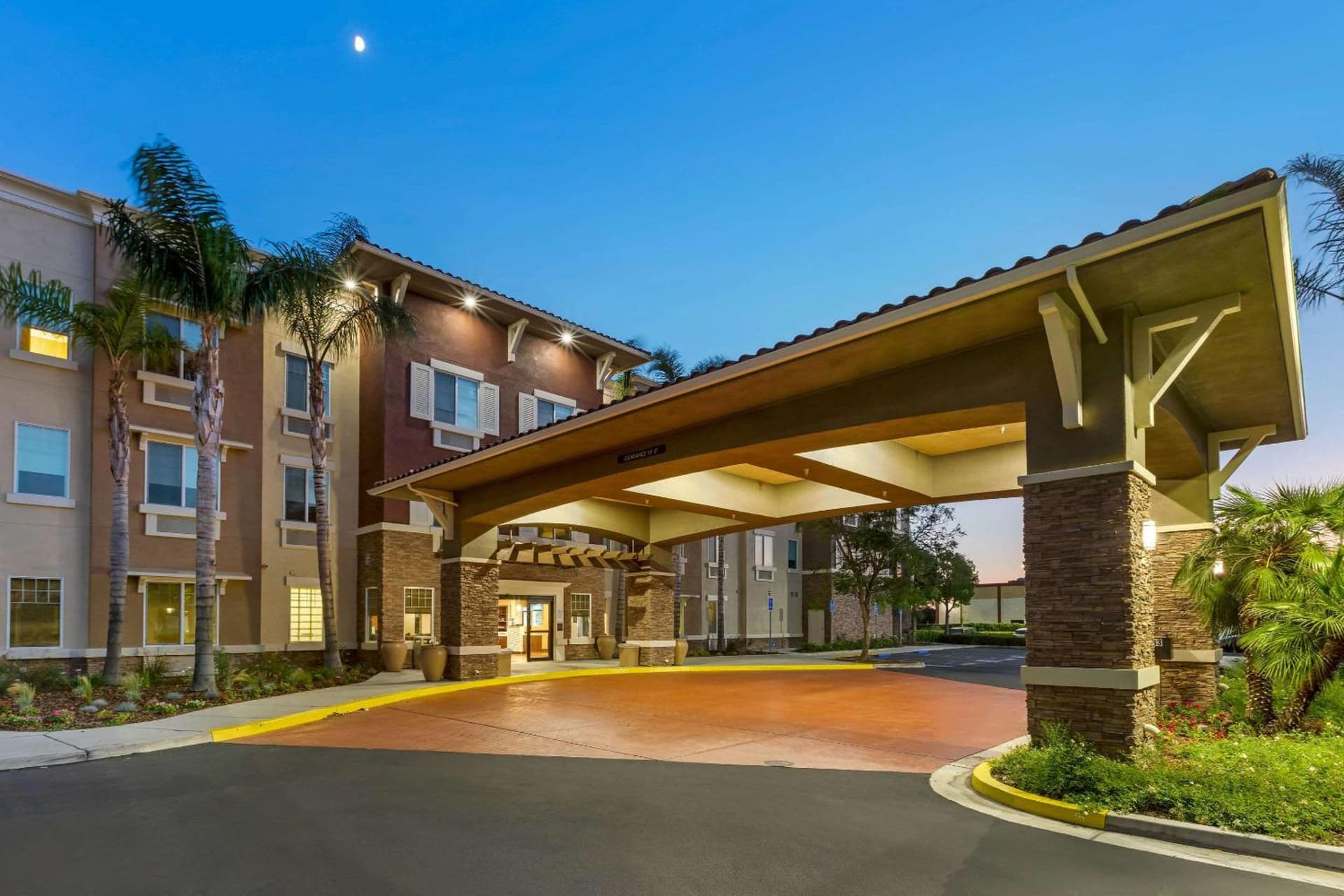 Comfort Inn & Suites Near Ontario Airport gallery photo in Ontario, CA — image 31