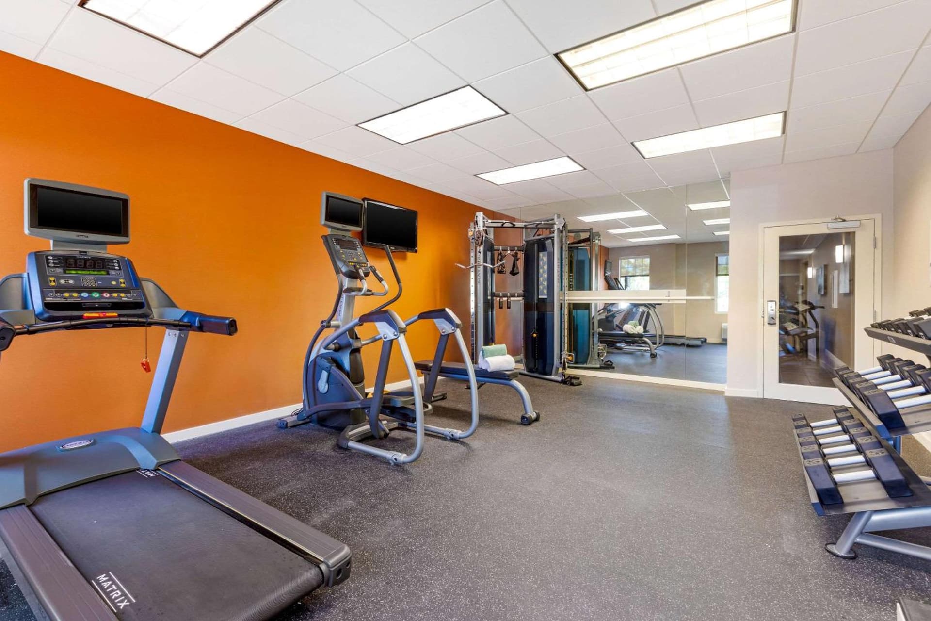 Comfort Inn & Suites Near Ontario Airport gallery photo in Ontario, CA — image 5