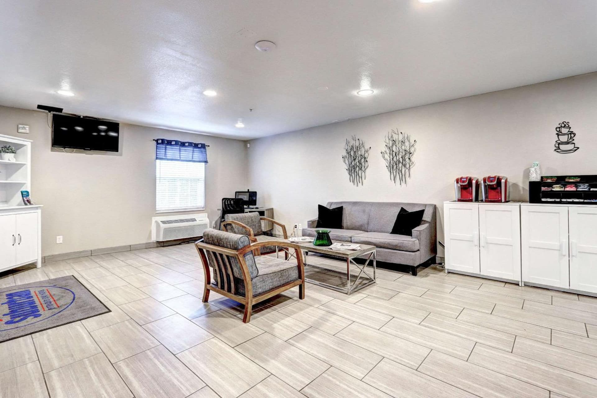 Suburban Studios Westminster Denver North gallery photo in Westminster, CO — image 13