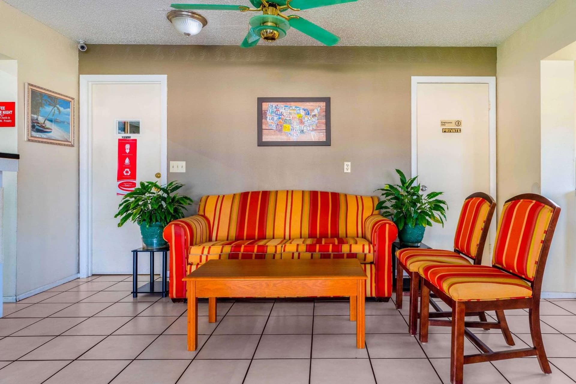 Econo Lodge Crystal River gallery photo in Crystal River, FL — image 36