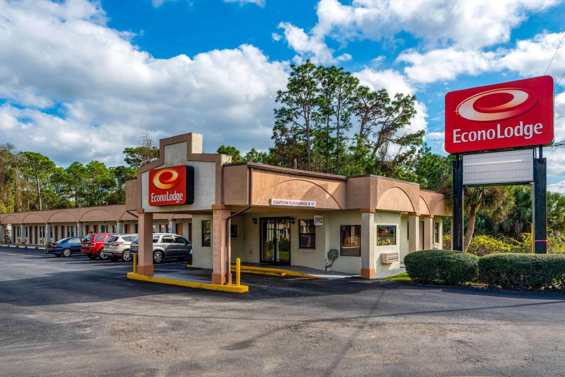 Econo Lodge Crystal River gallery photo in Crystal River, FL — image 40