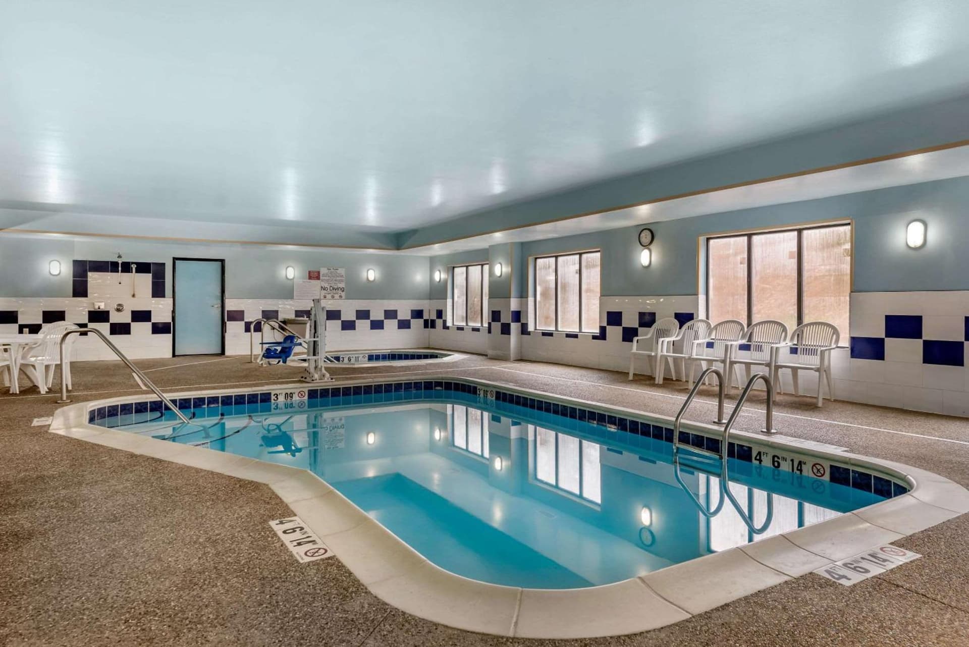 Comfort Suites Elkhart South gallery photo in Elkhart, IN — image 35