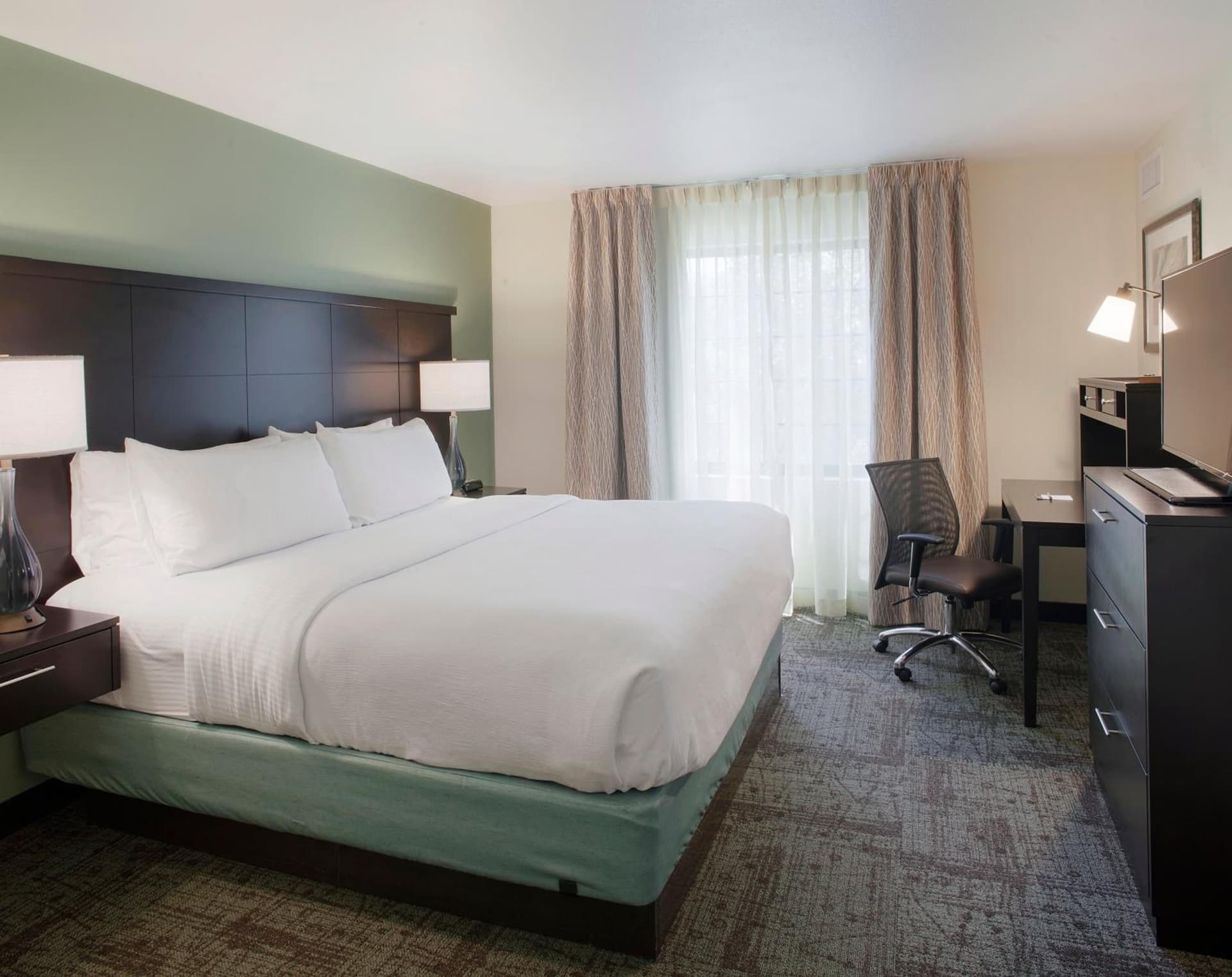 Staybridge Suites Fayetteville/Univ Of Arkansas by IHG gallery photo in Fayetteville, AR — image 19