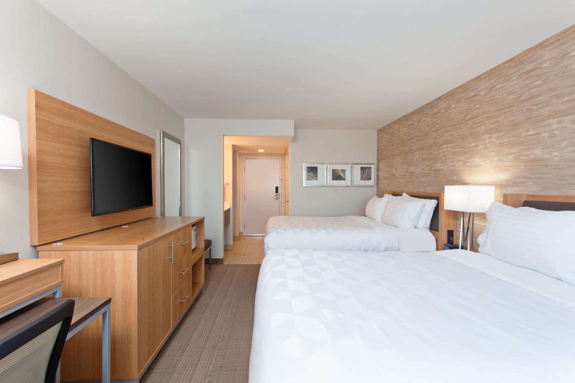 Holiday Inn Palmdale-Lancaster by IHG gallery photo in Palmdale, CA — image 37