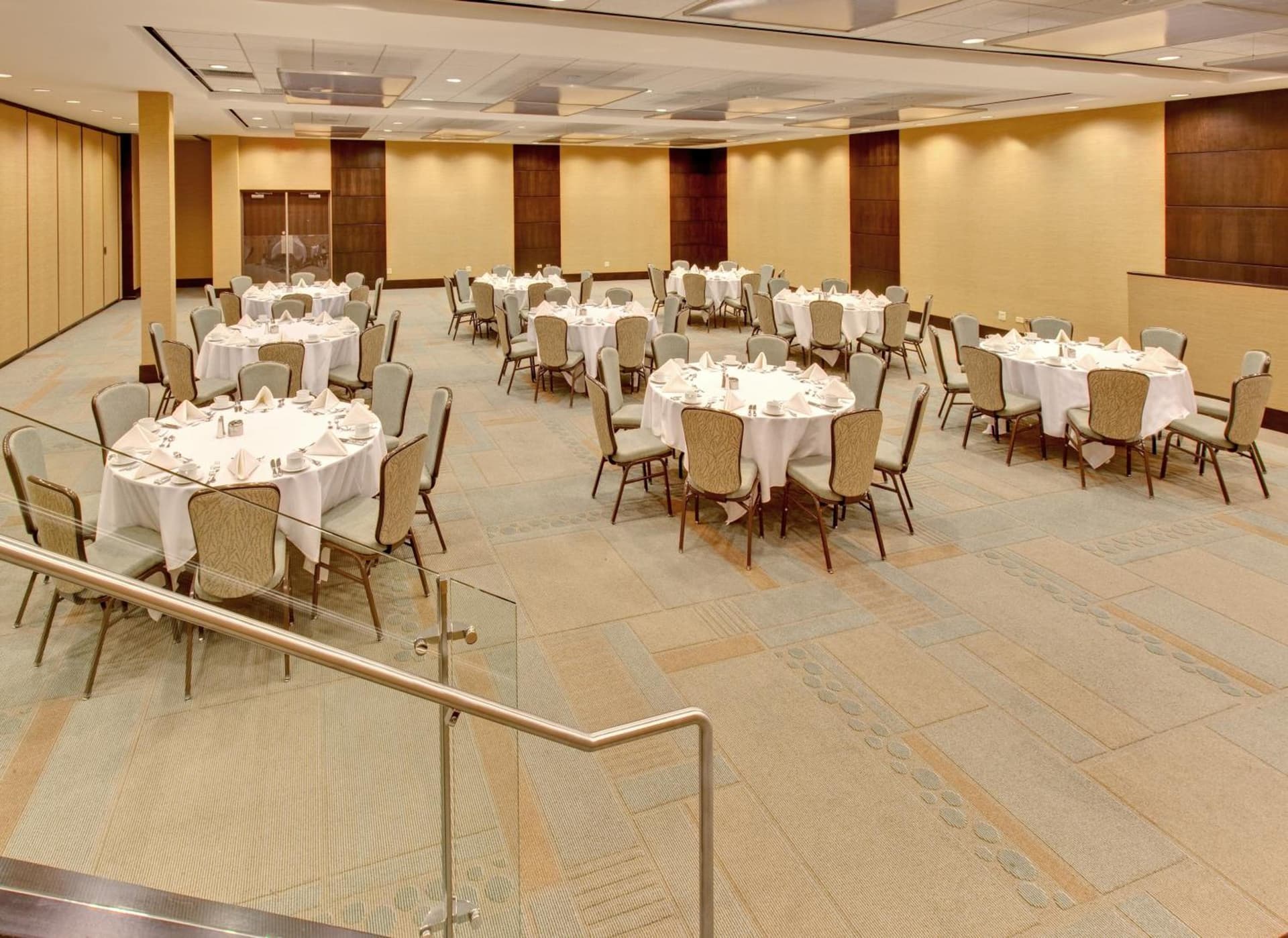 Crowne Plaza Hotel Glen Ellyn/Lombard by IHG gallery photo in Glen Ellyn, IL — image 20