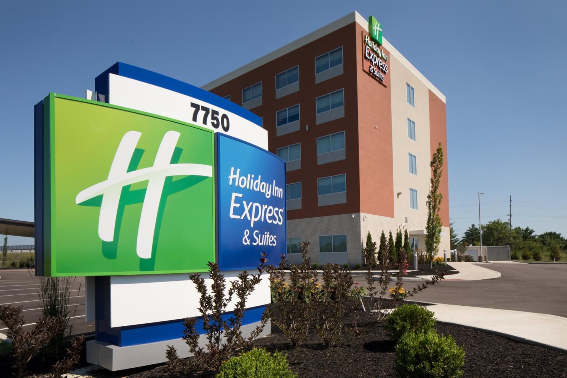 Holiday Inn Express & Suites - Cincinnati North - Liberty Way by IHG featured exterior or lobby in West Chester, OH — similar hotel