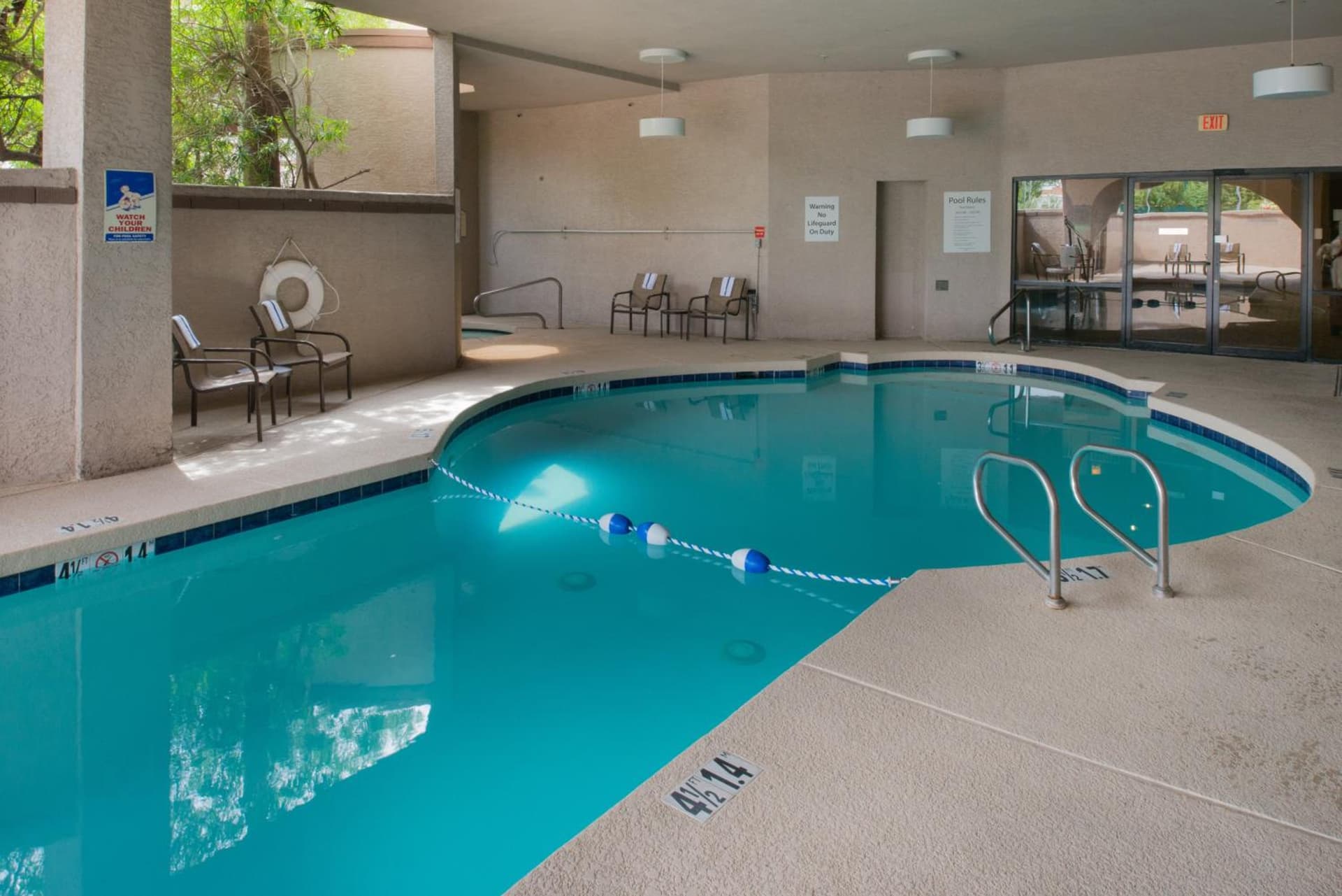 GreenTree Hotel Phoenix West gallery photo in Phoenix, AZ — image 9