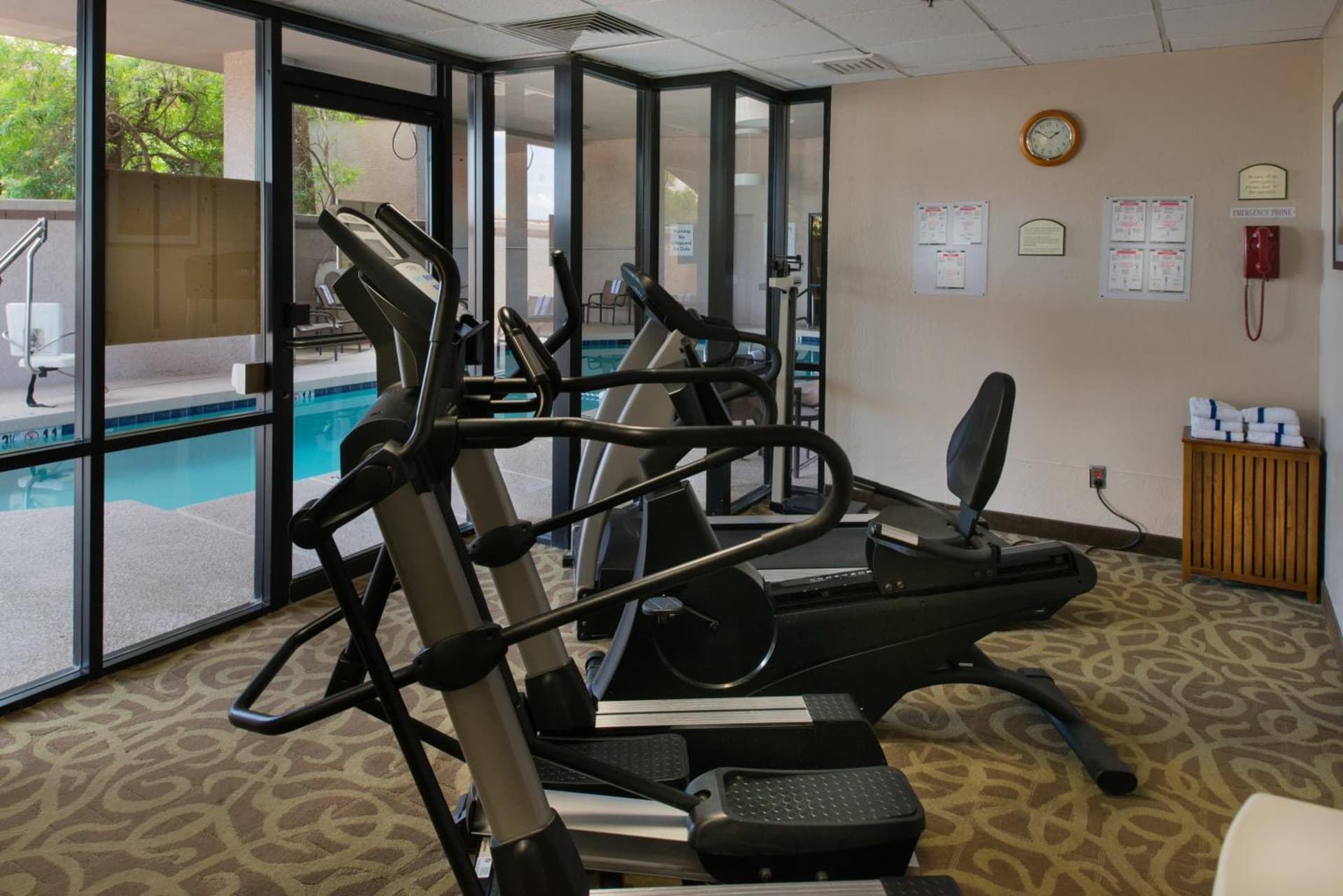 GreenTree Hotel Phoenix West gallery photo in Phoenix, AZ — image 32