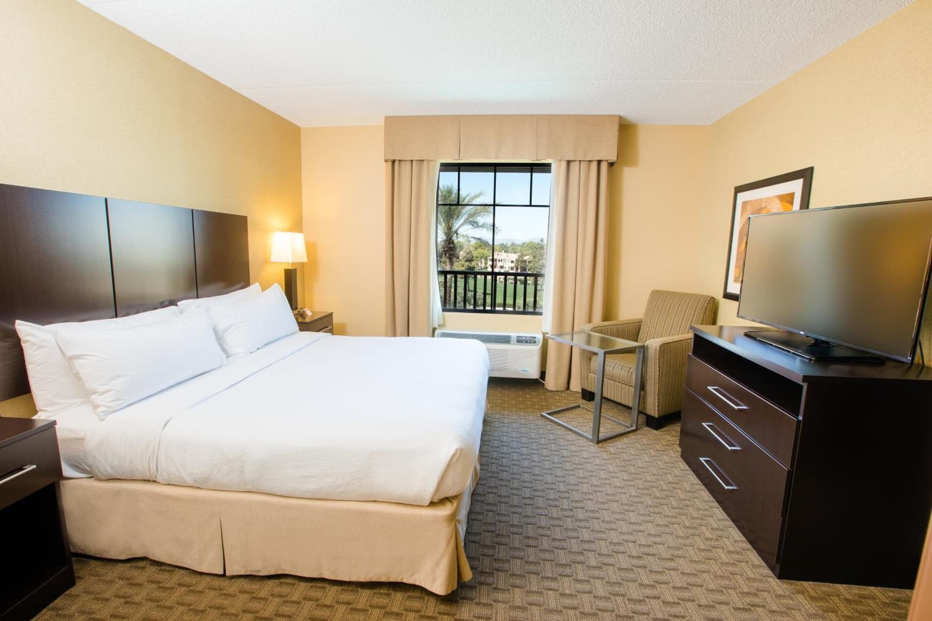 Holiday Inn Phoenix/Chandler by IHG gallery photo in Chandler, AZ — image 99