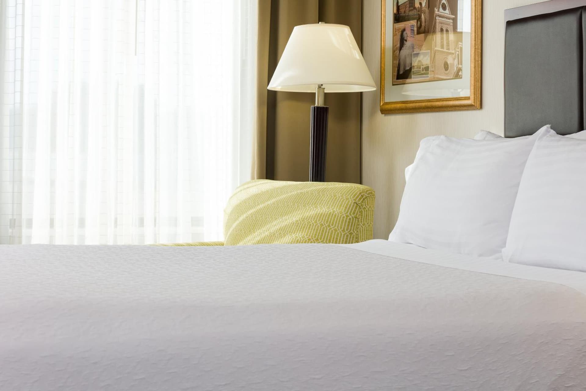 Holiday Inn Manchester Airport by IHG gallery photo in Manchester, NH — image 16