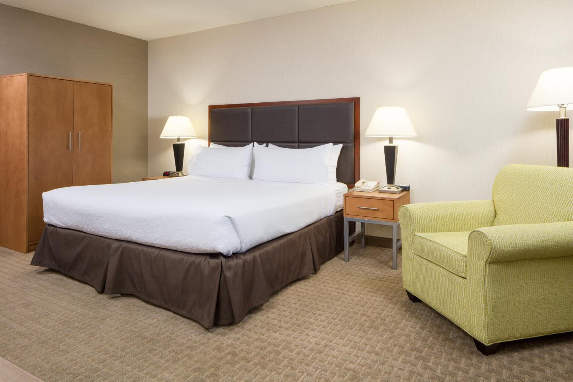 Holiday Inn Manchester Airport by IHG gallery photo in Manchester, NH — image 46