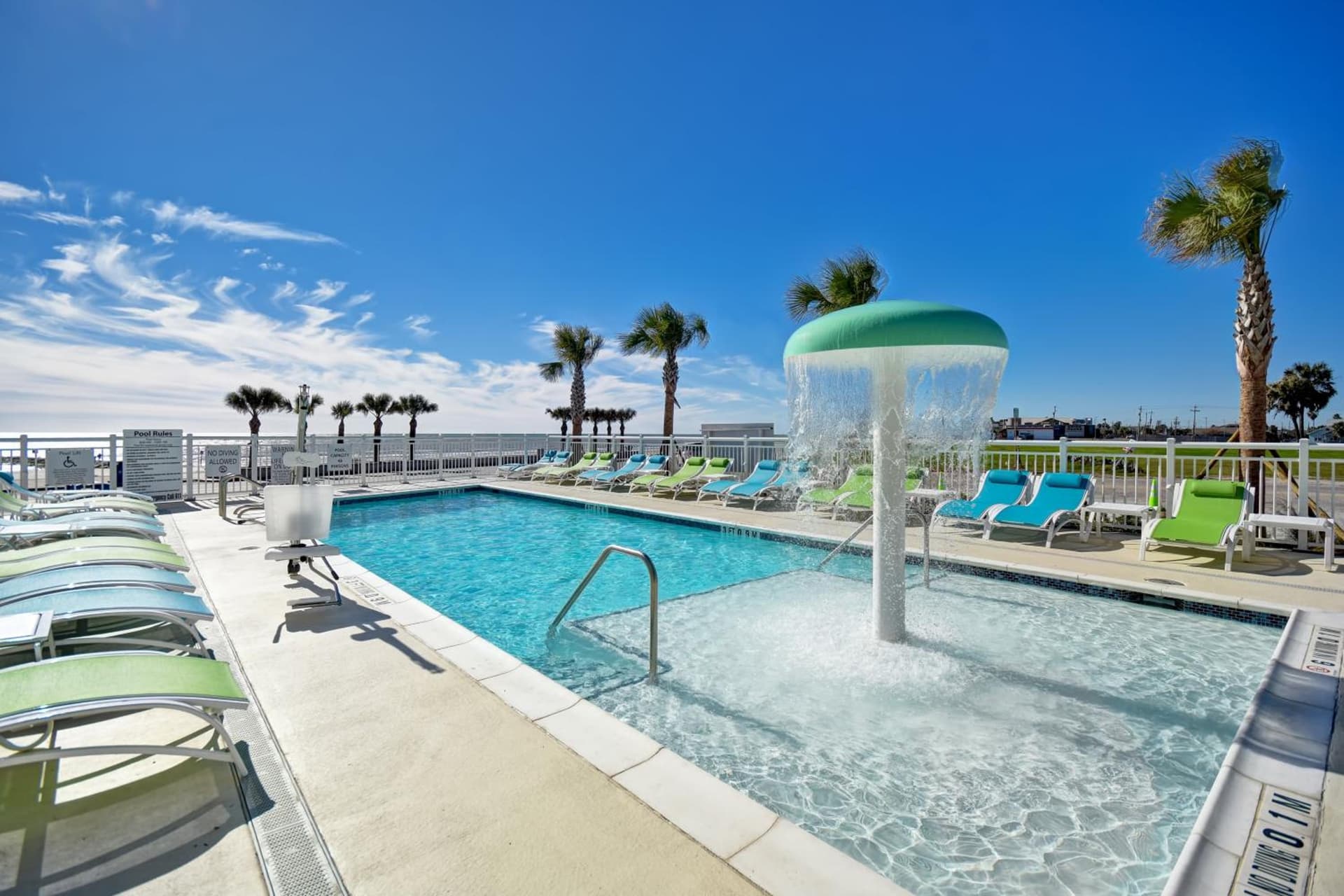 Holiday Inn Express & Suites - Galveston Beach by IHG gallery photo in Galveston, TX — image 24