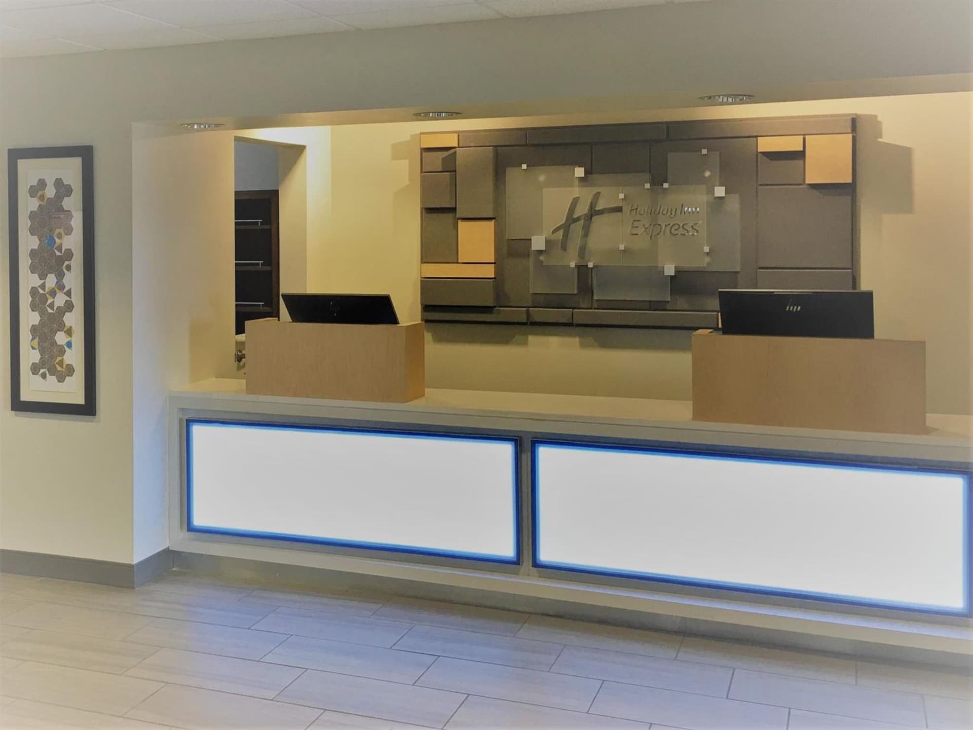 Holiday Inn Express Greensburg by IHG interior in Greensburg, IN — gallery photo 2