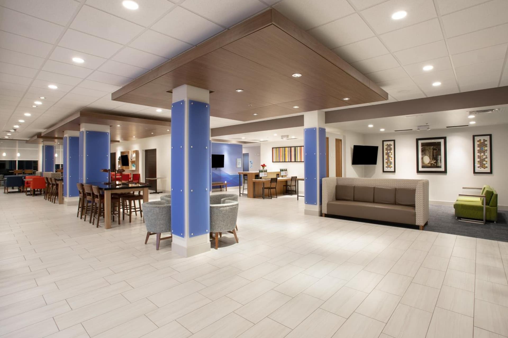 Holiday Inn Express & Suites Sioux City North - Event Center by IHG gallery photo in Dakota Dunes, SD — image 67