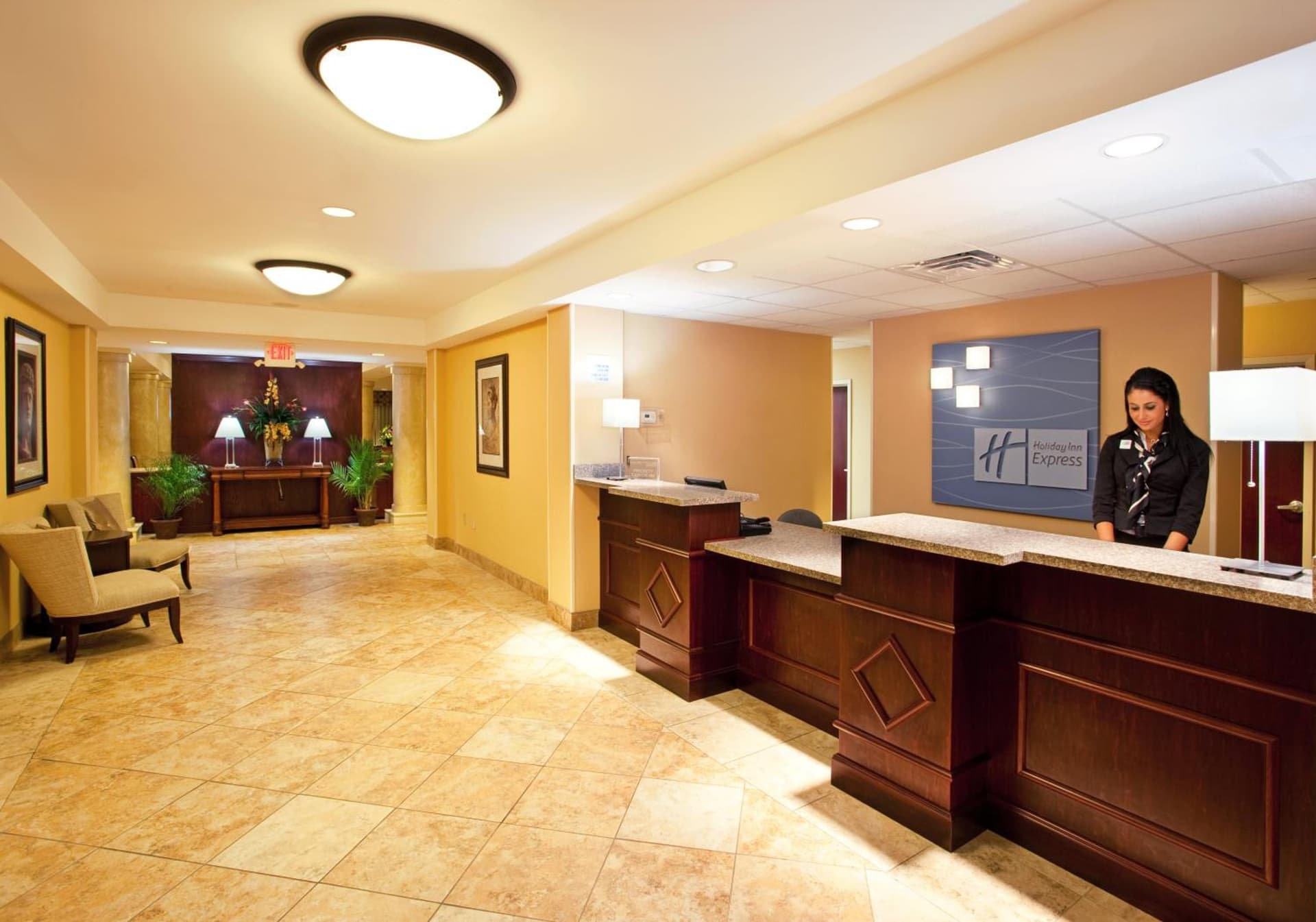 Holiday Inn Express & Suites Niagara Falls by IHG gallery photo in Niagara Falls, NY — image 19